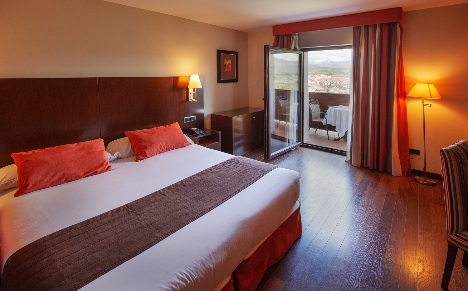 Double or Twin Deluxe