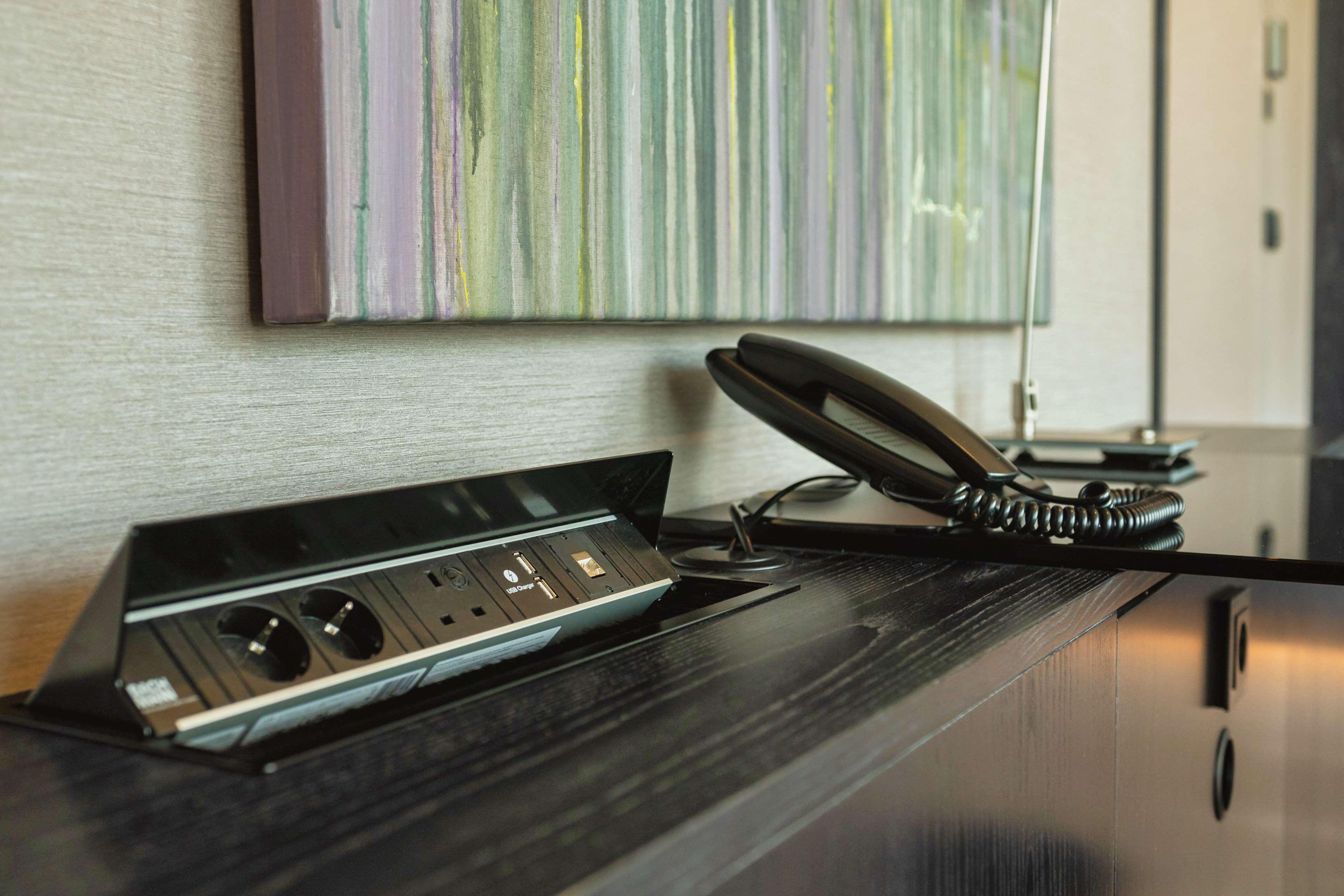 Family Room Executive