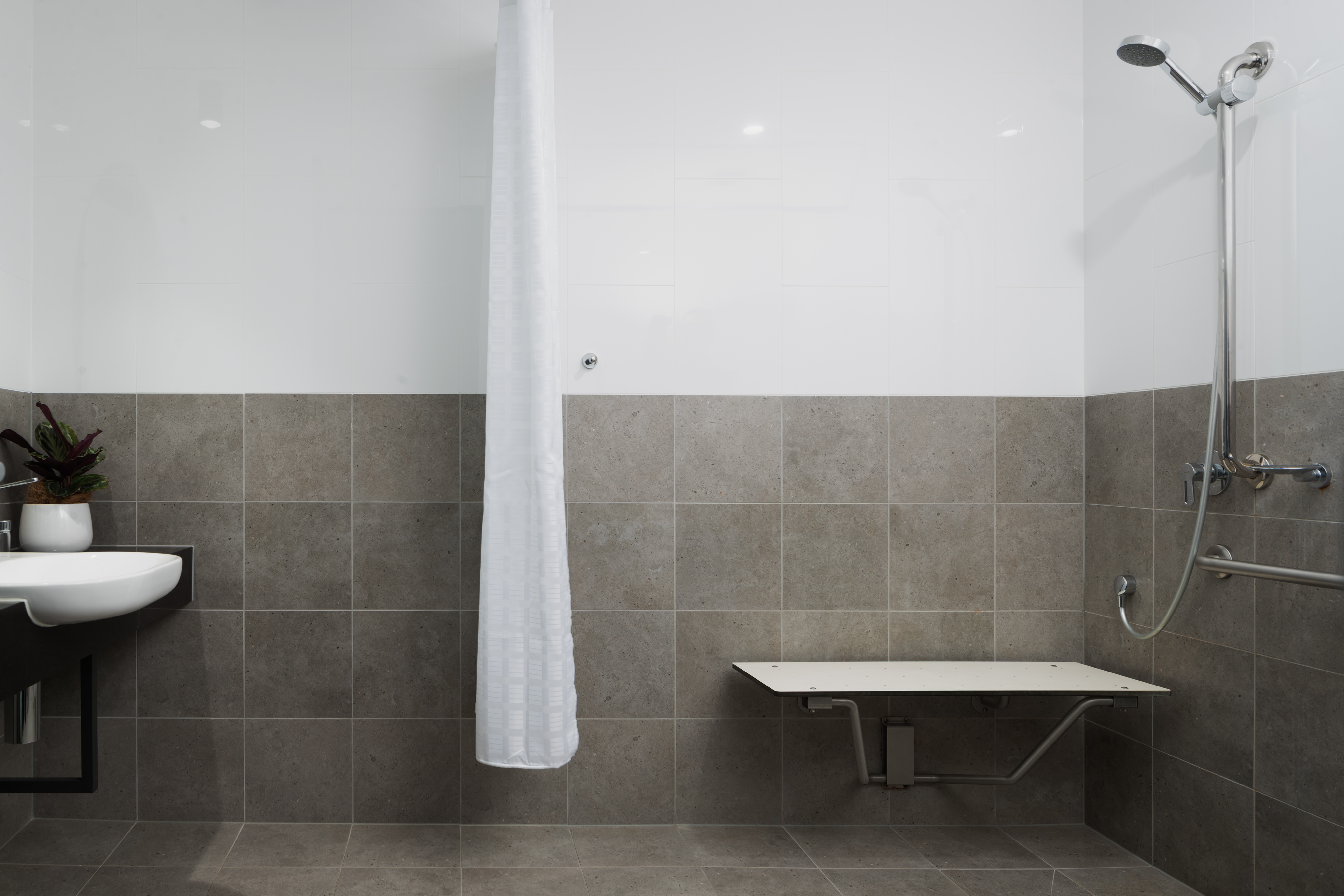 Double Accessible Superior