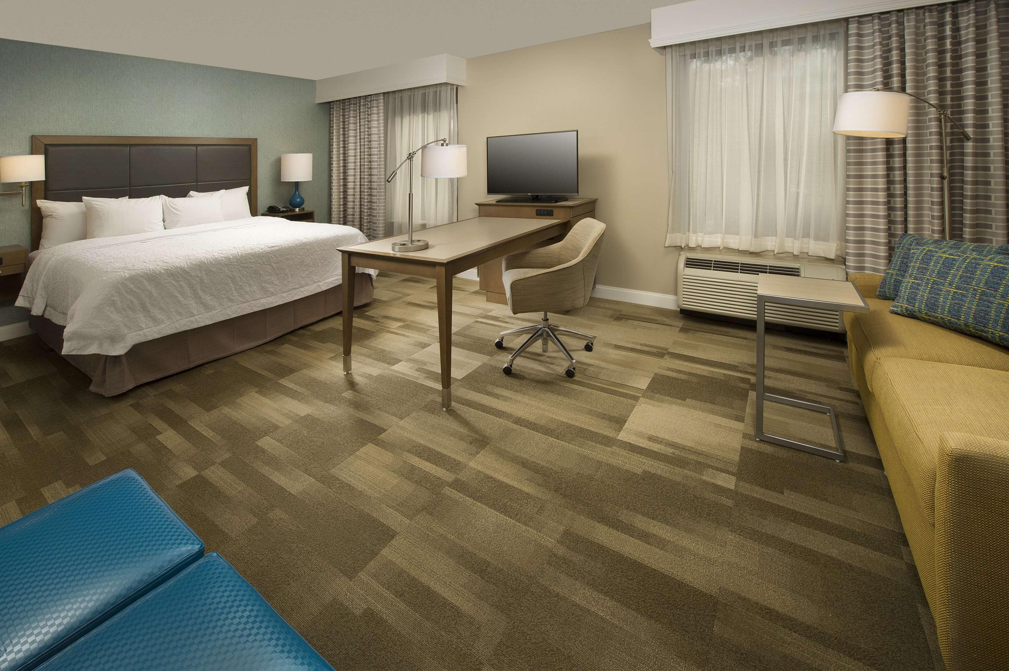 Studio King Bed Non Smoking