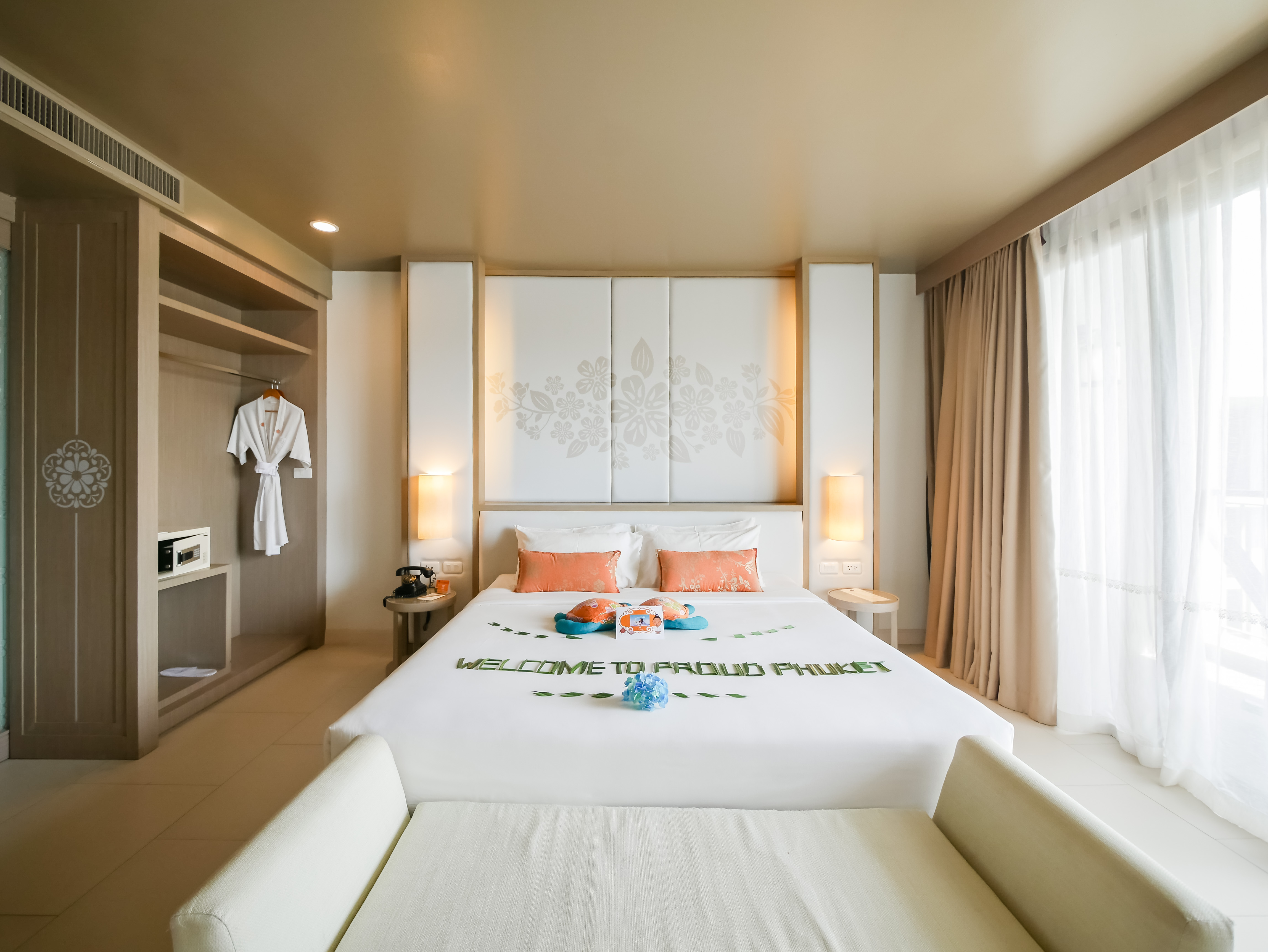 Junior Suite Superior Pool View