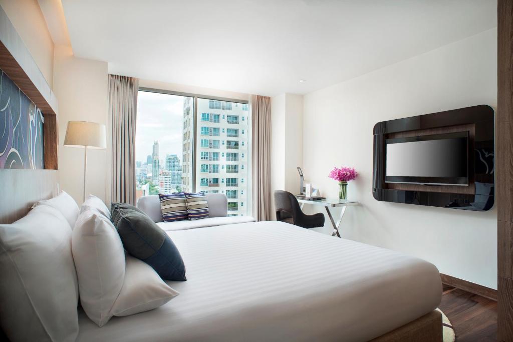 Double Superior City View