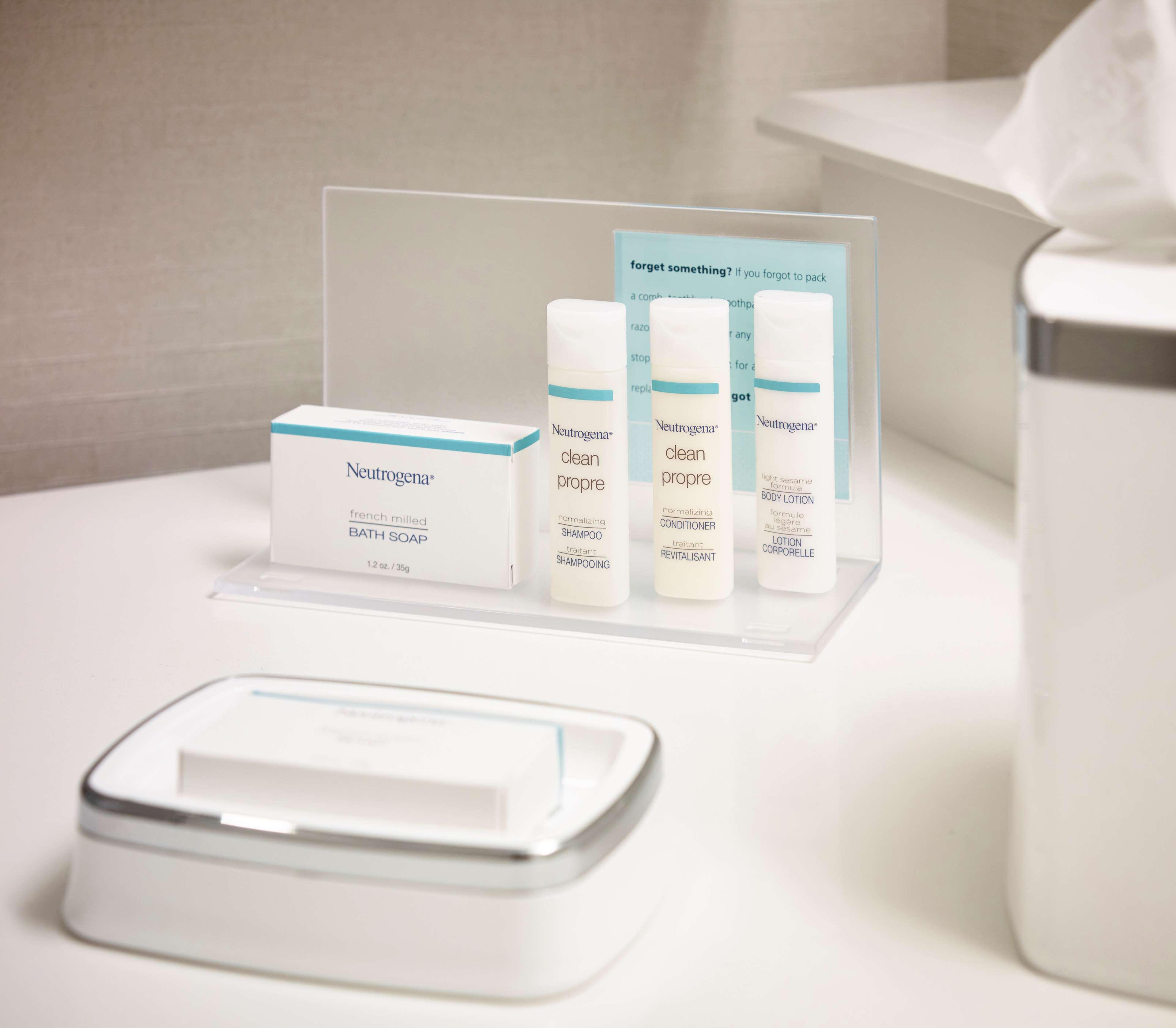 Double Two Queen Beds Non Smoking