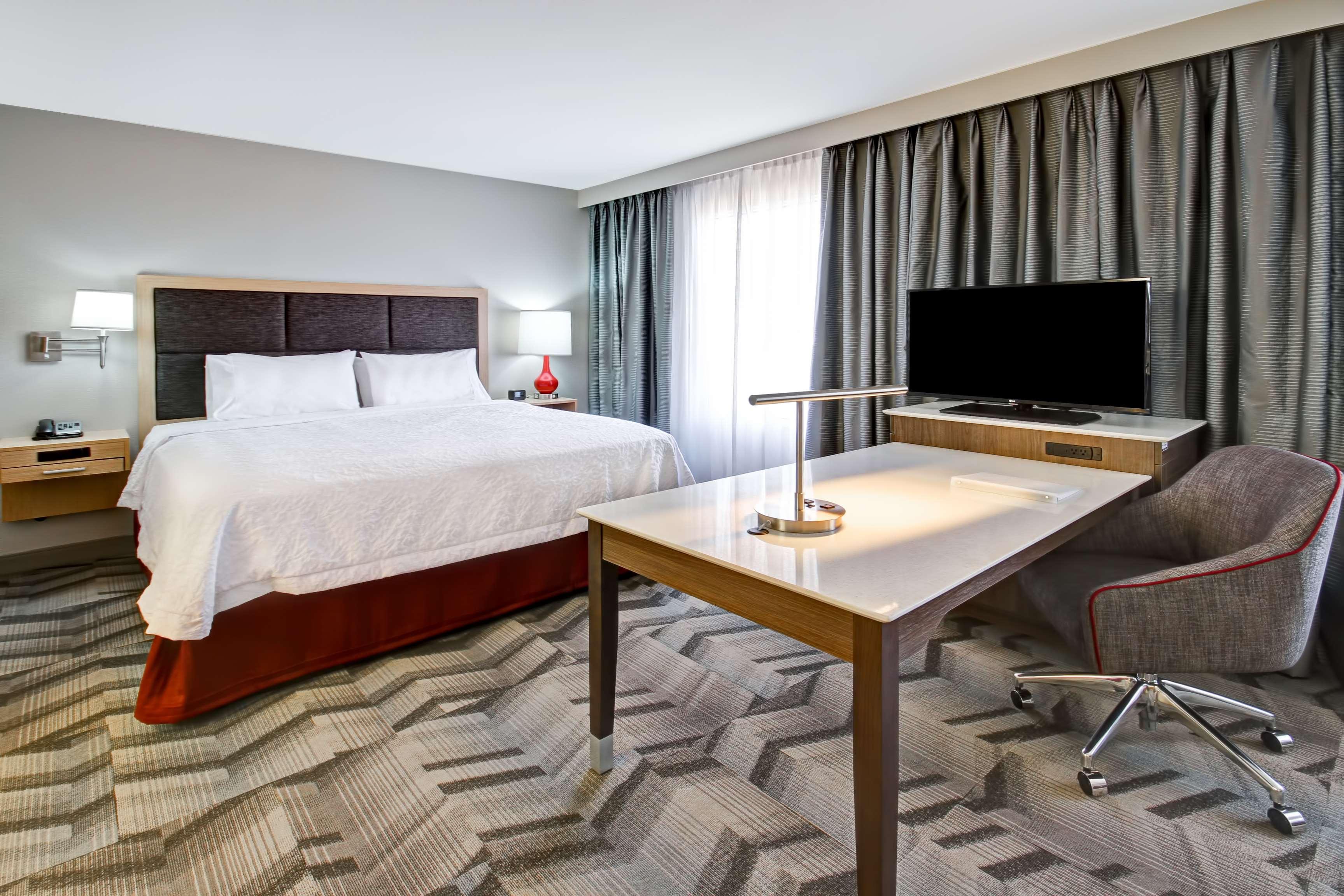 Studio King Bed Non Smoking