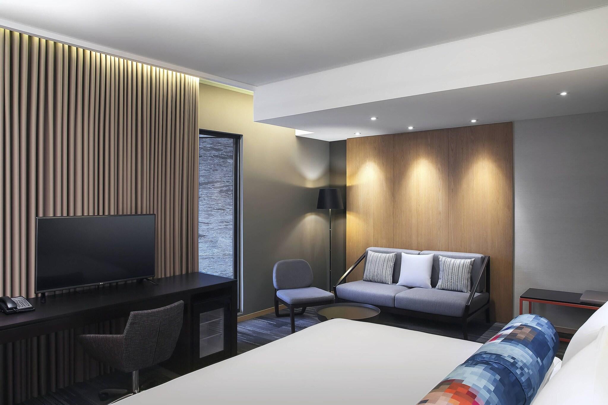 Double King Size Bed