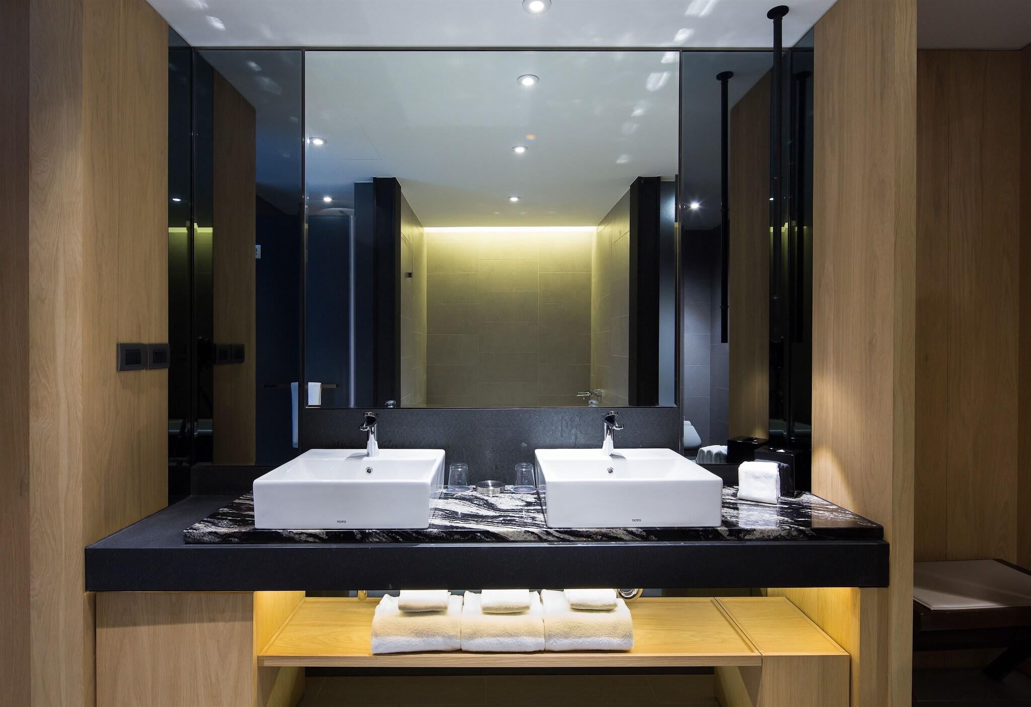 Double Two Queen Beds