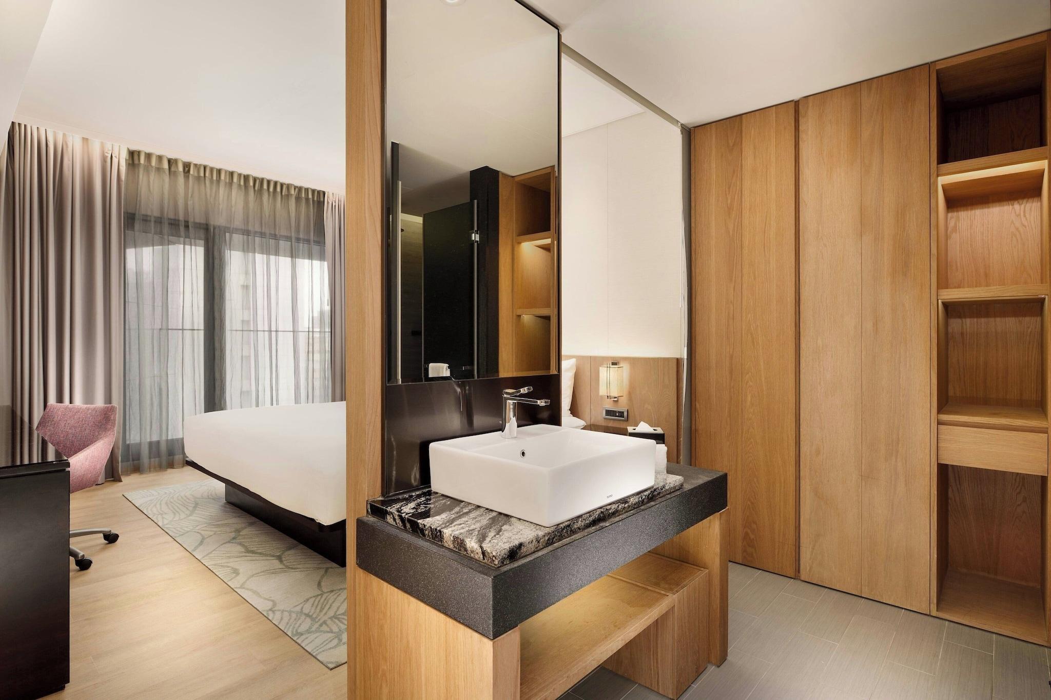 Double King Size Bed