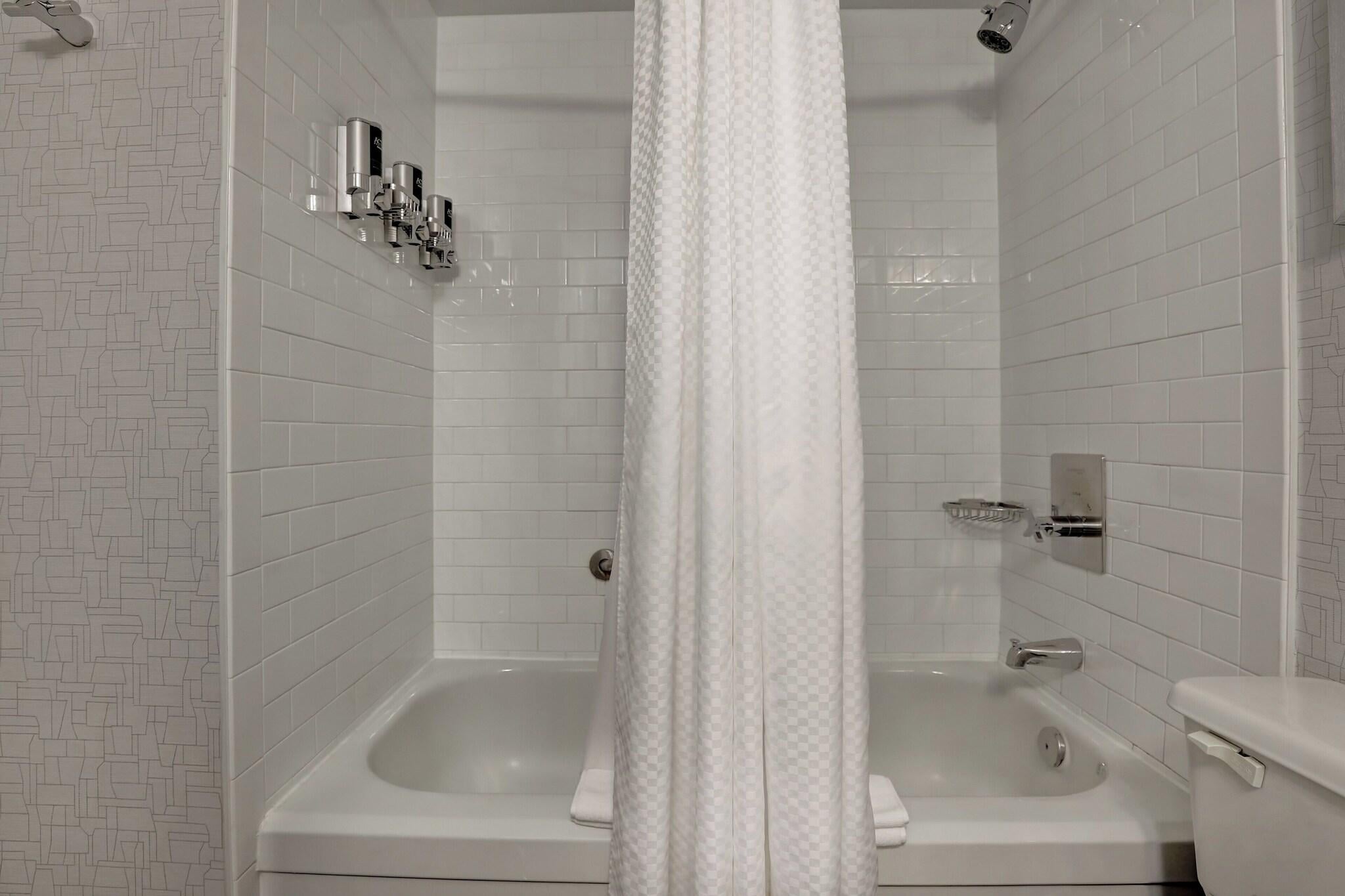 Double Deluxe Two Queen Beds