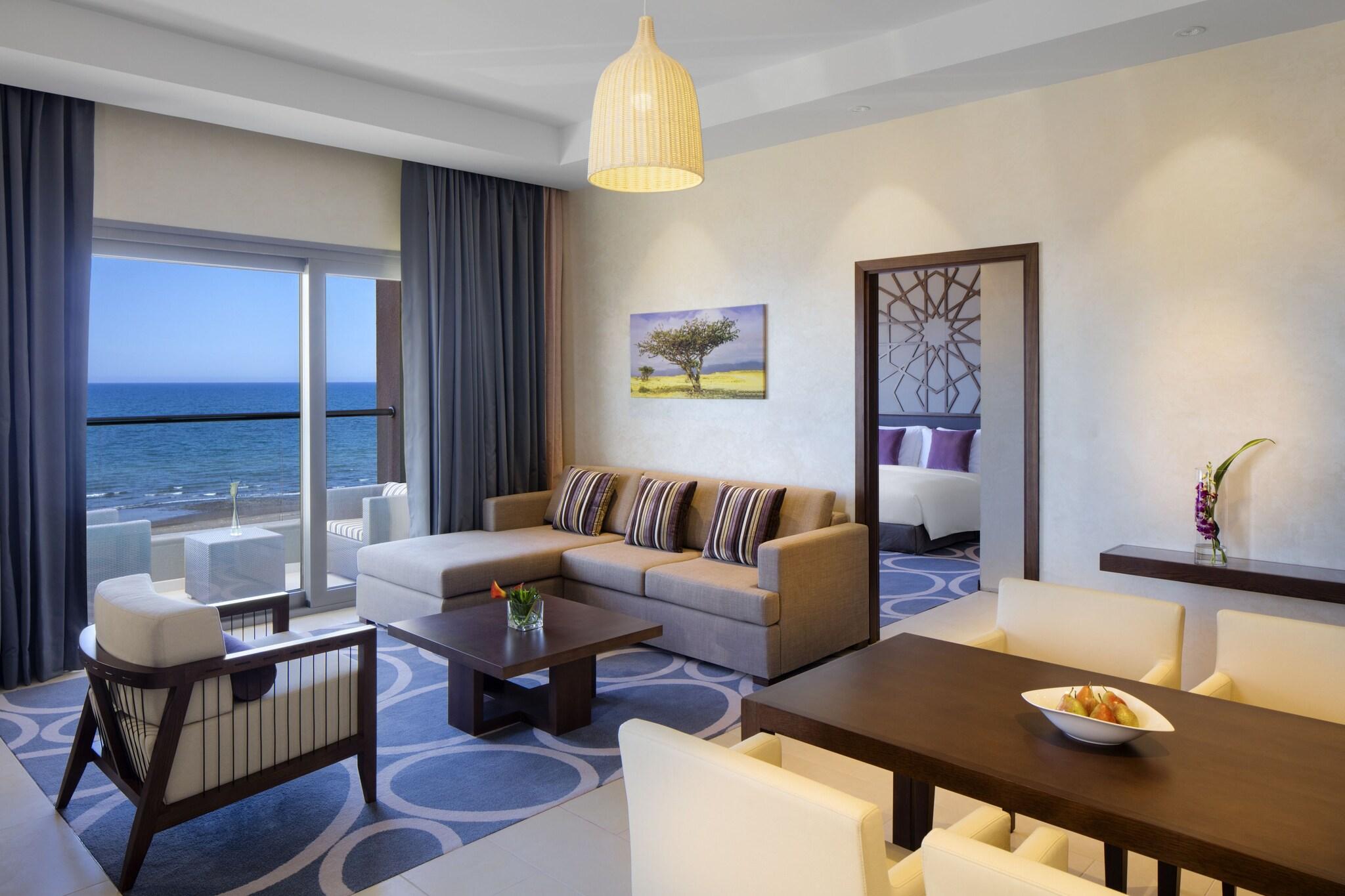 Suite Ocean View King Bed