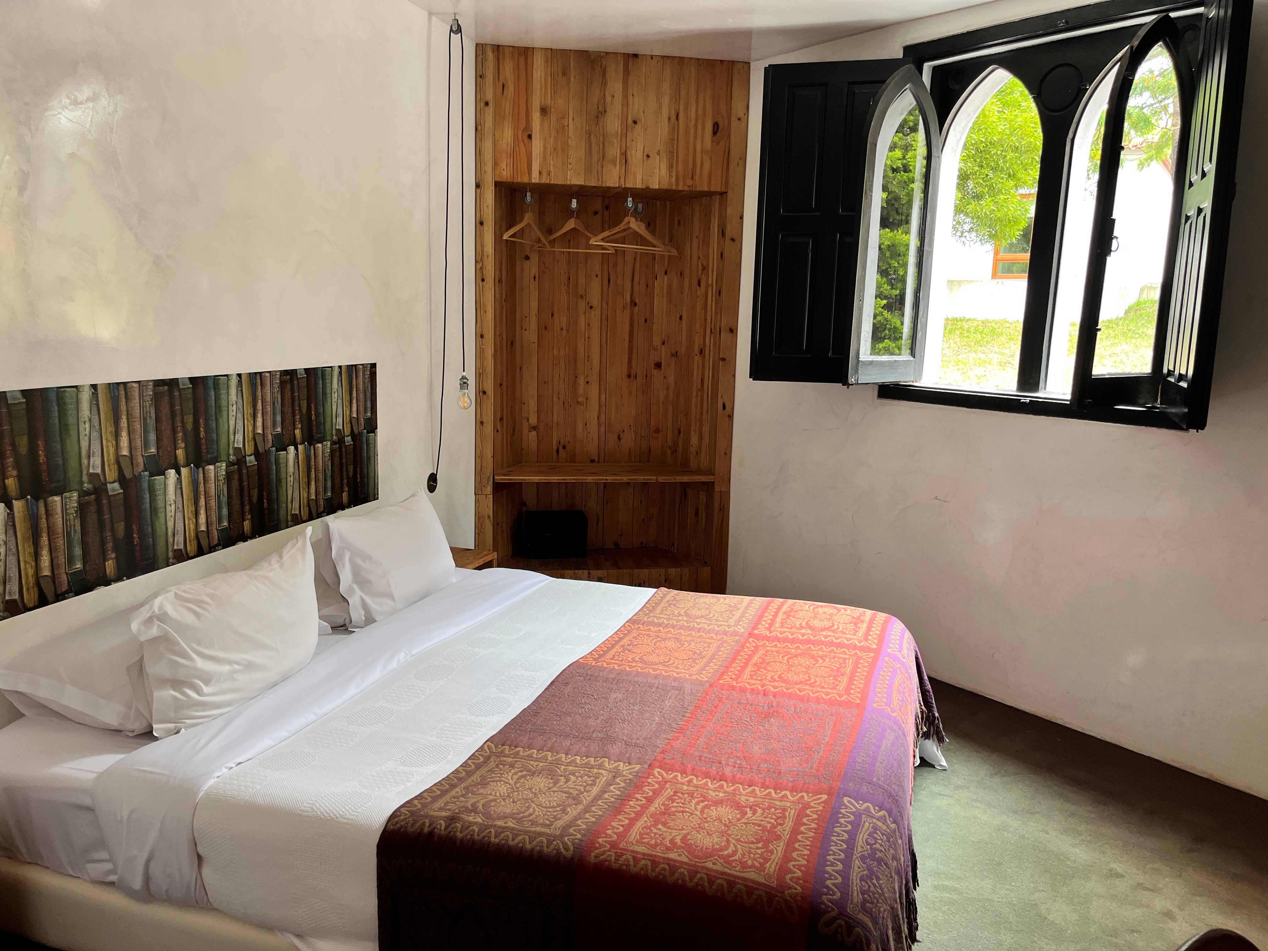 Double or Twin Standard