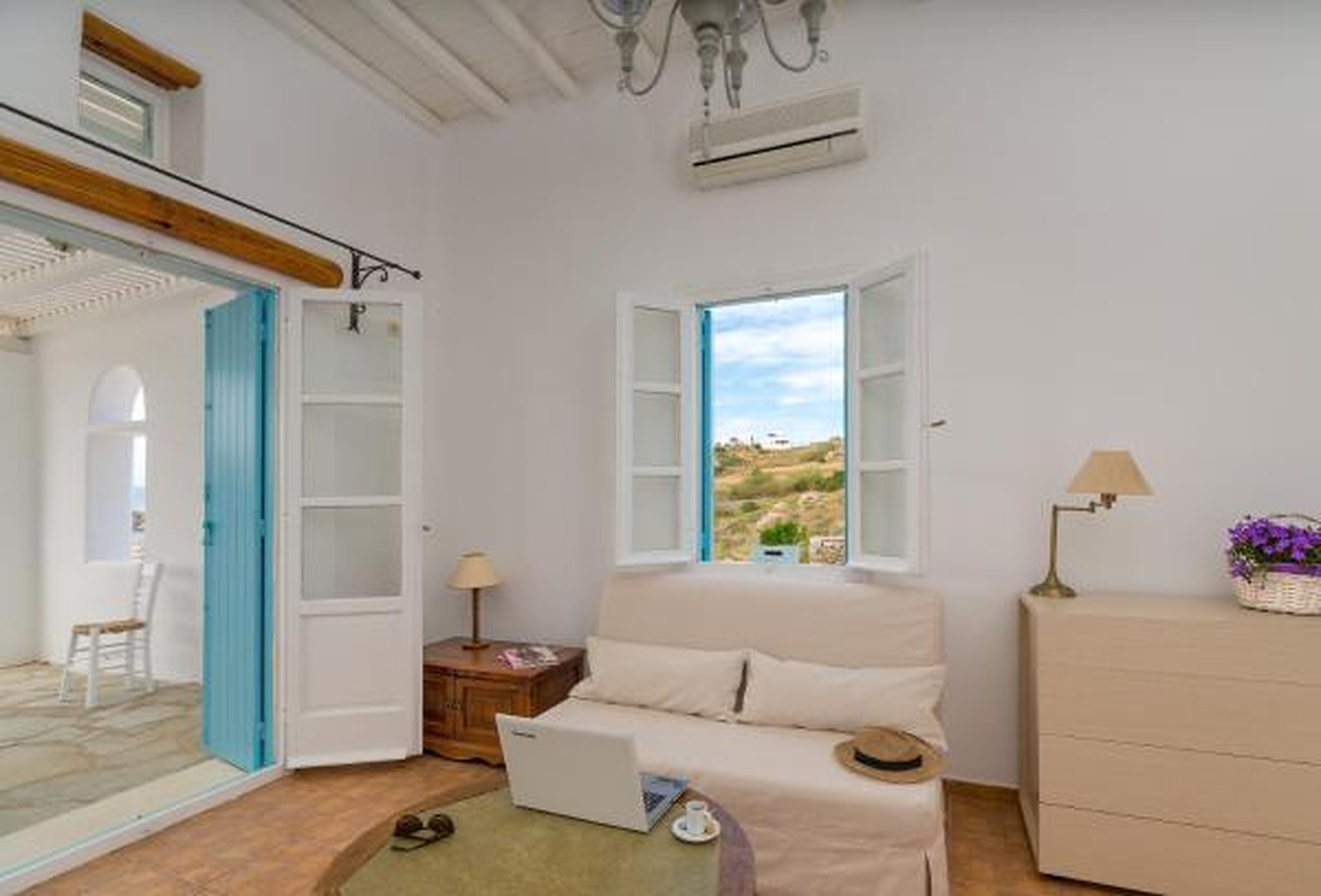 Apartment with Jacuzzi