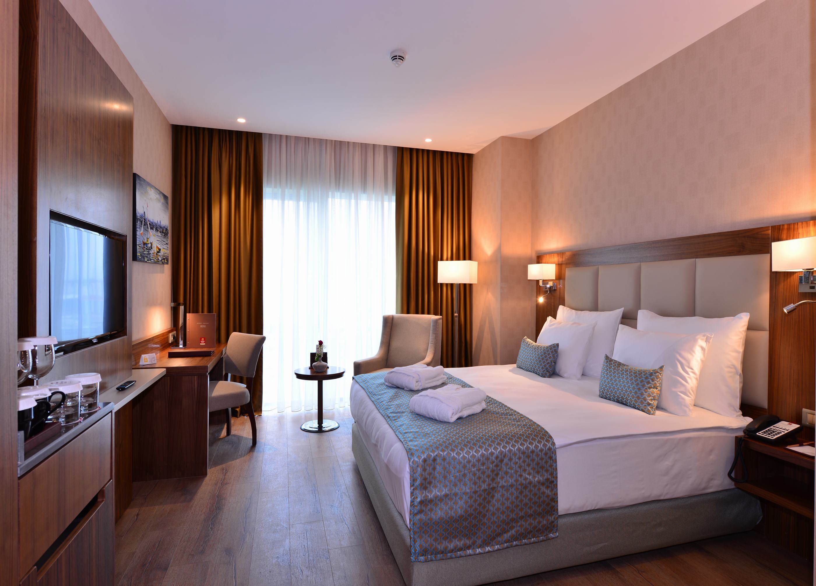 Double Single Business