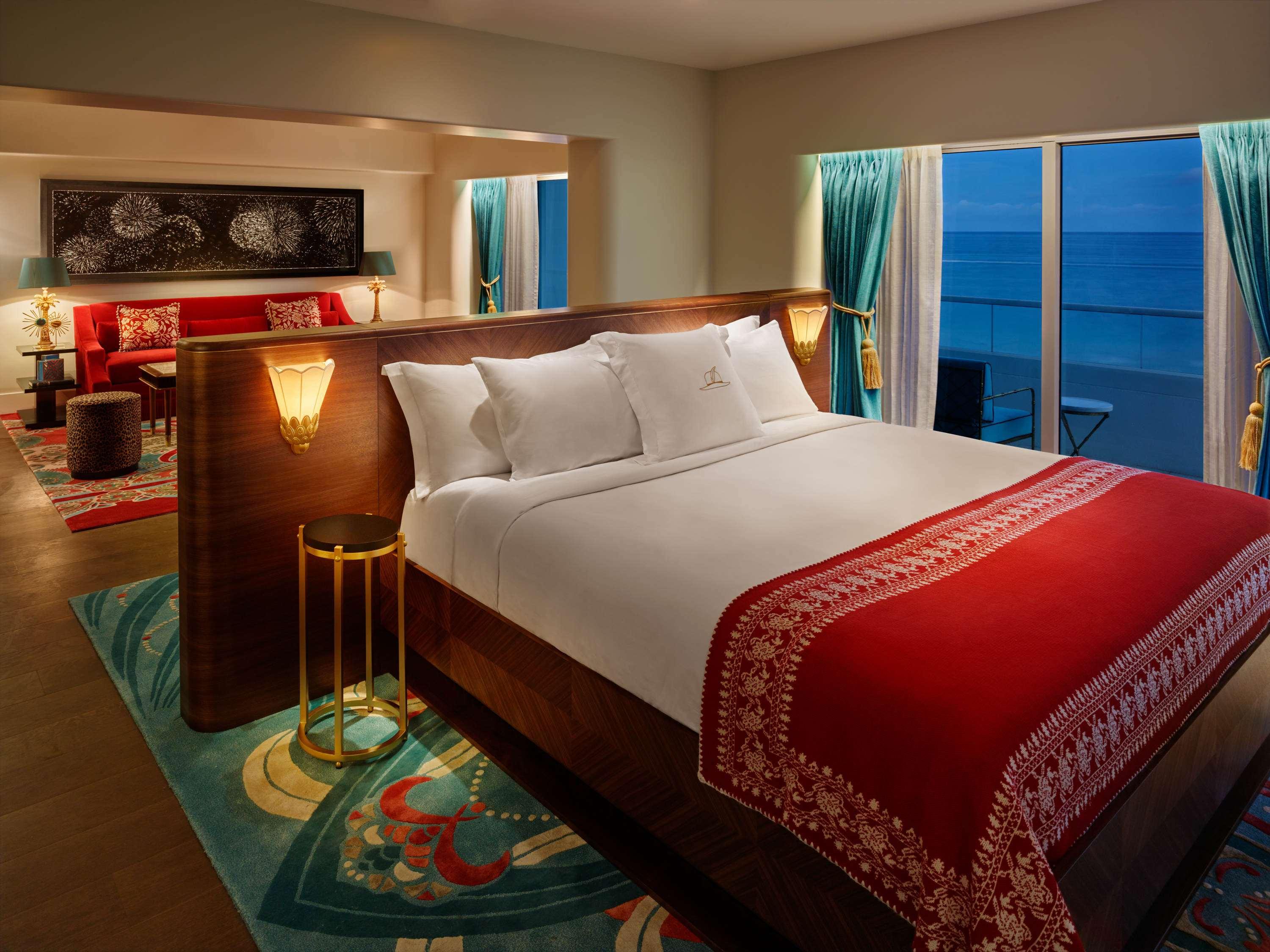 Junior Suite Ocean Front