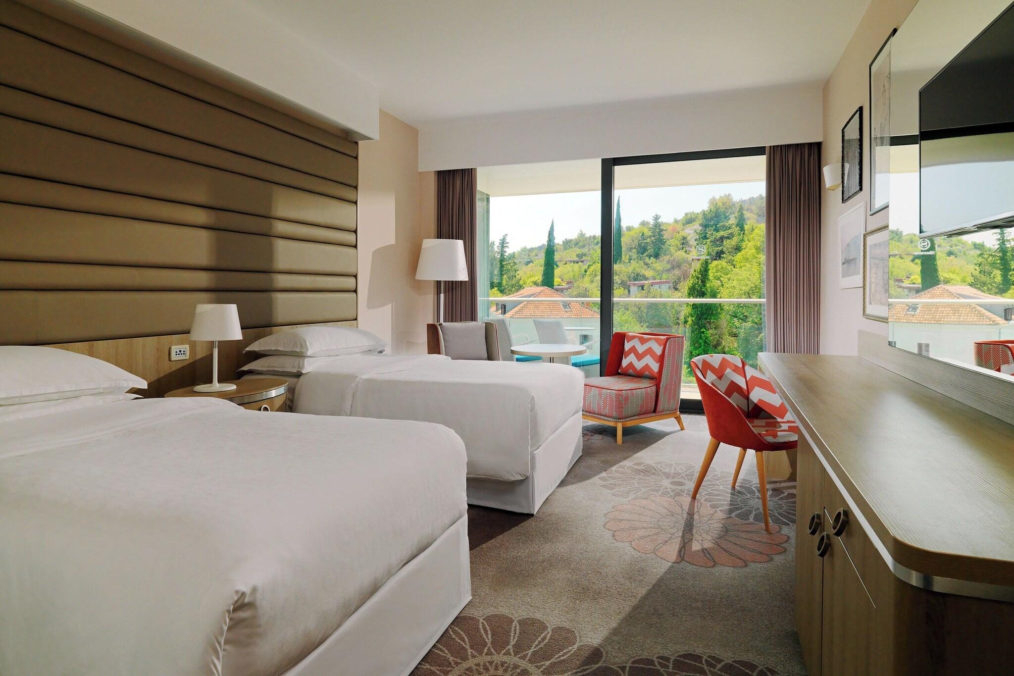 Double Classic King Bed