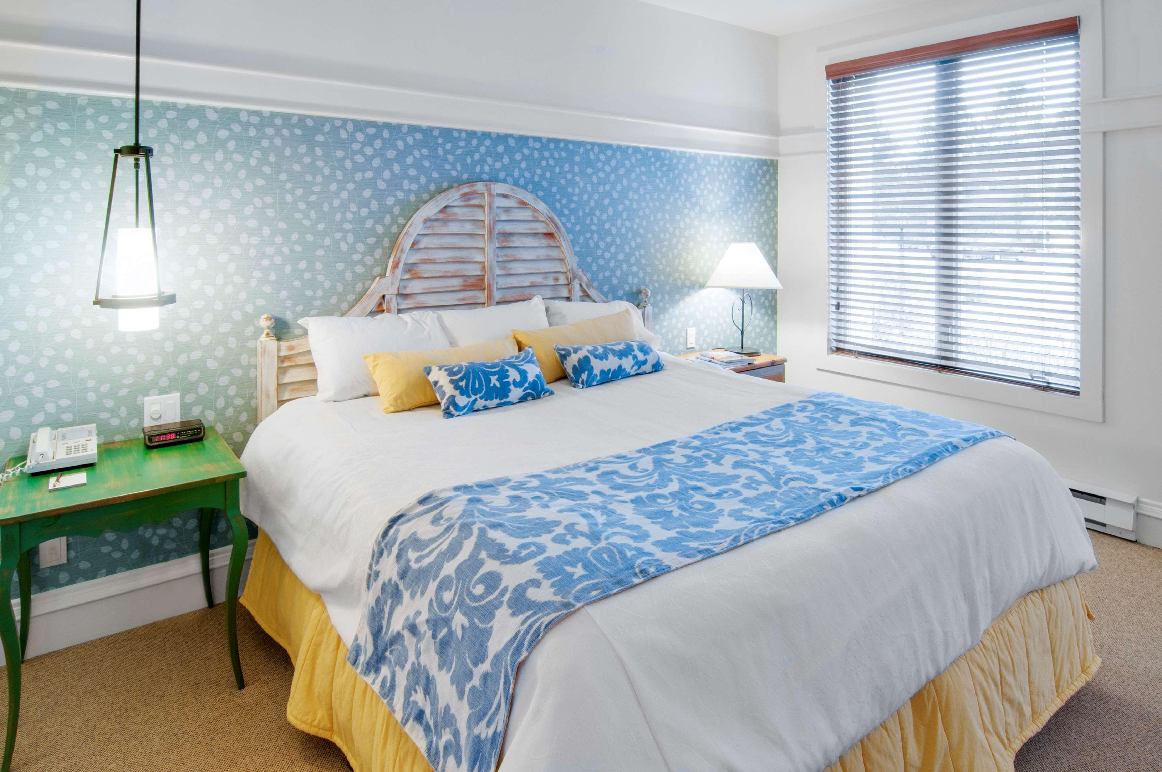 Suite Queen Size Bed