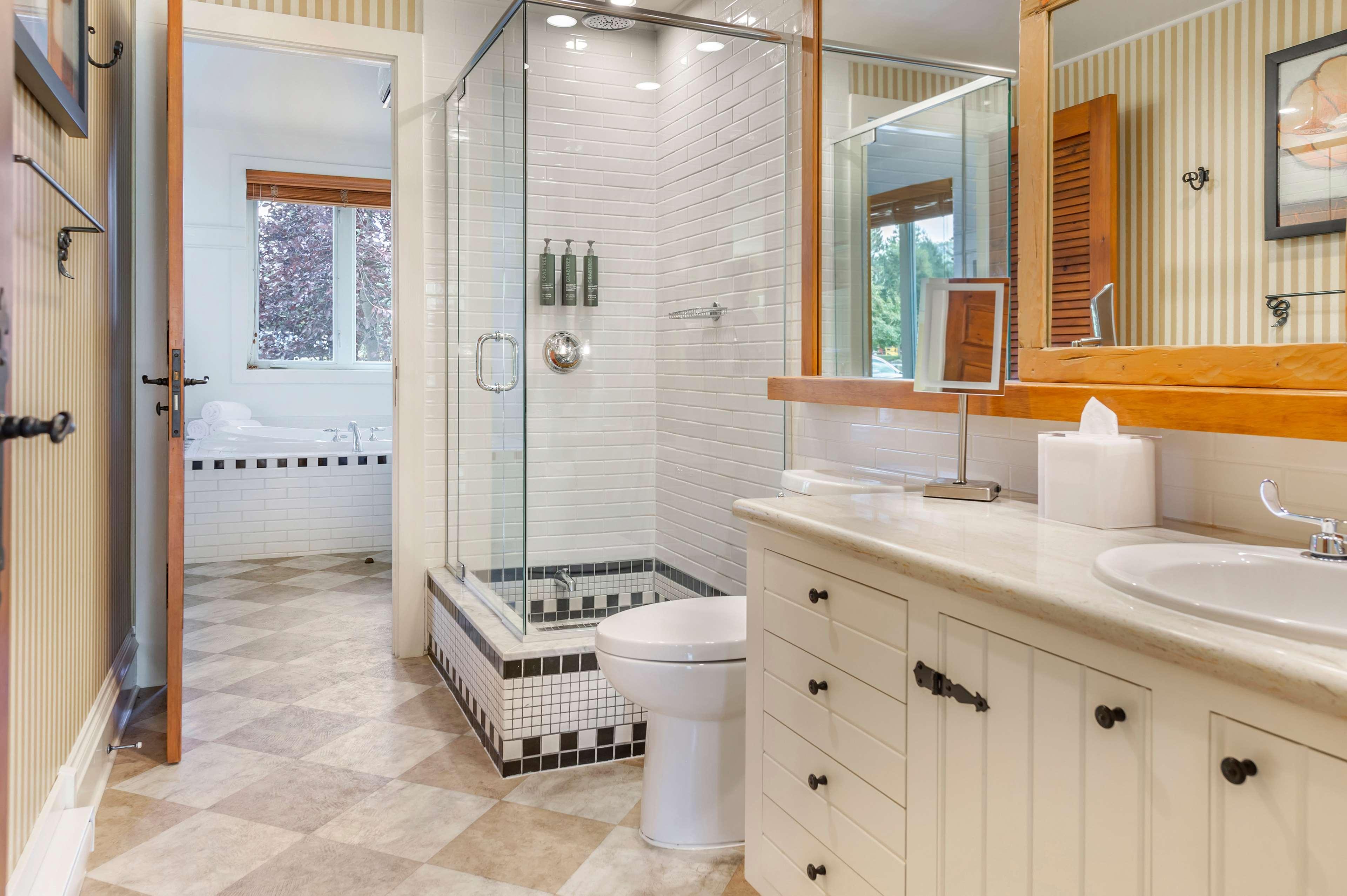 Suite Two Bedrooms with Terrace