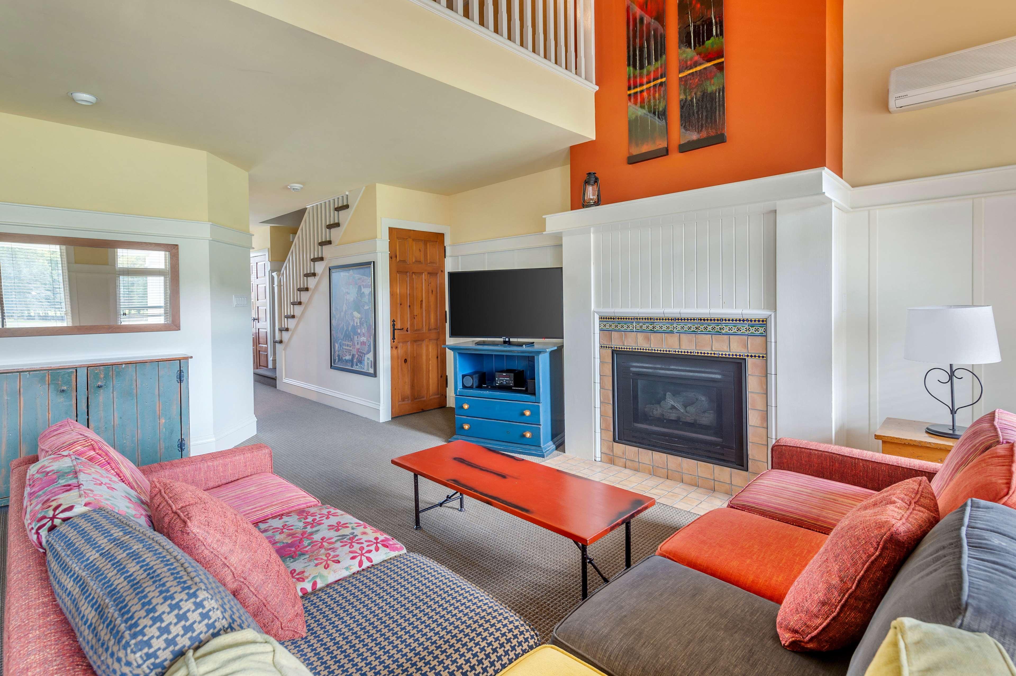 Suite Queen Size Bed