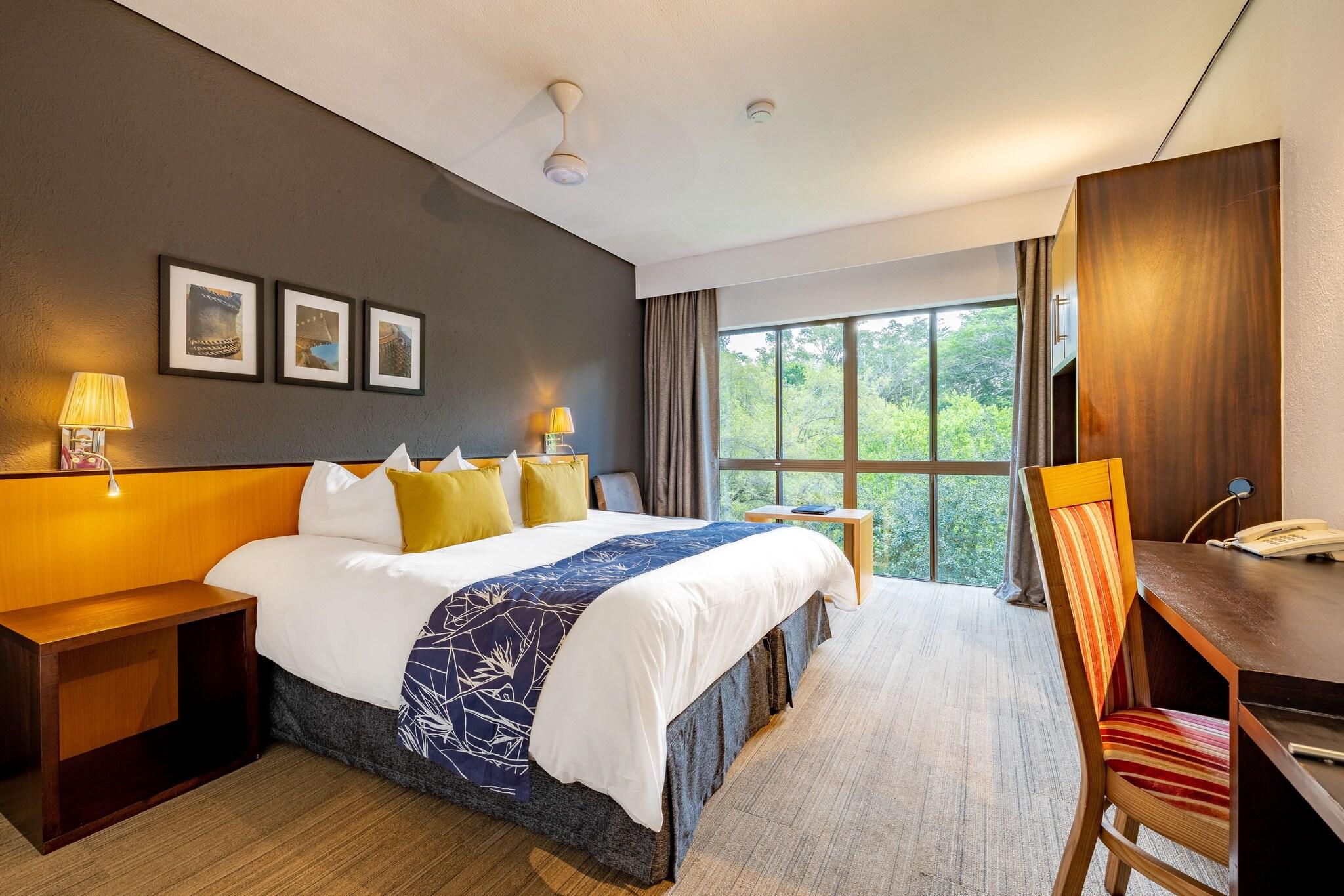 Family Room King Size Bed