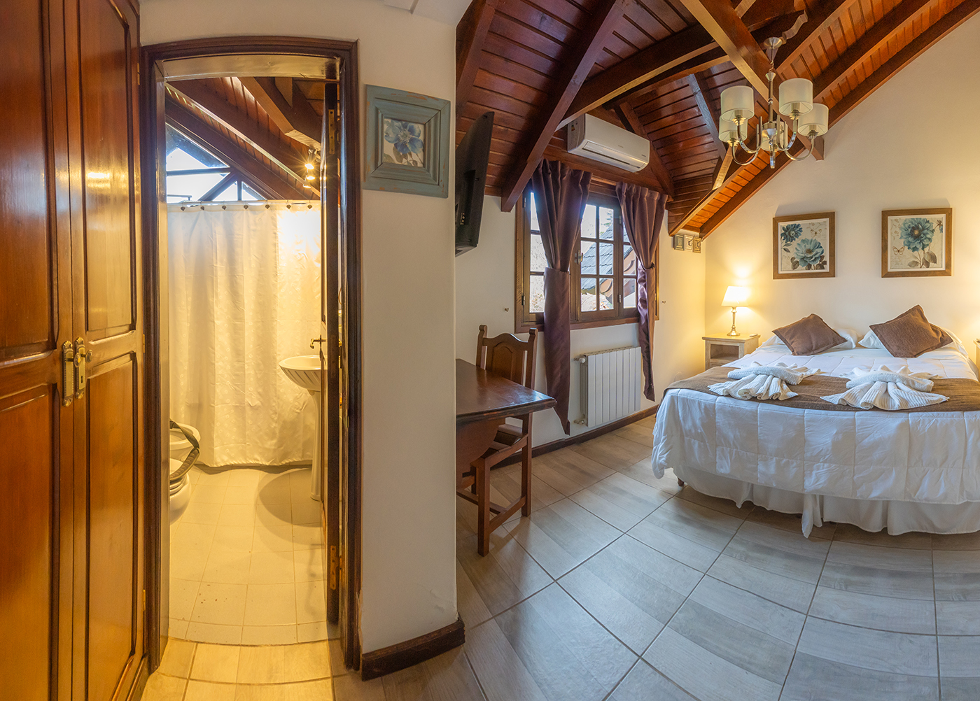 Double or Twin One Bed