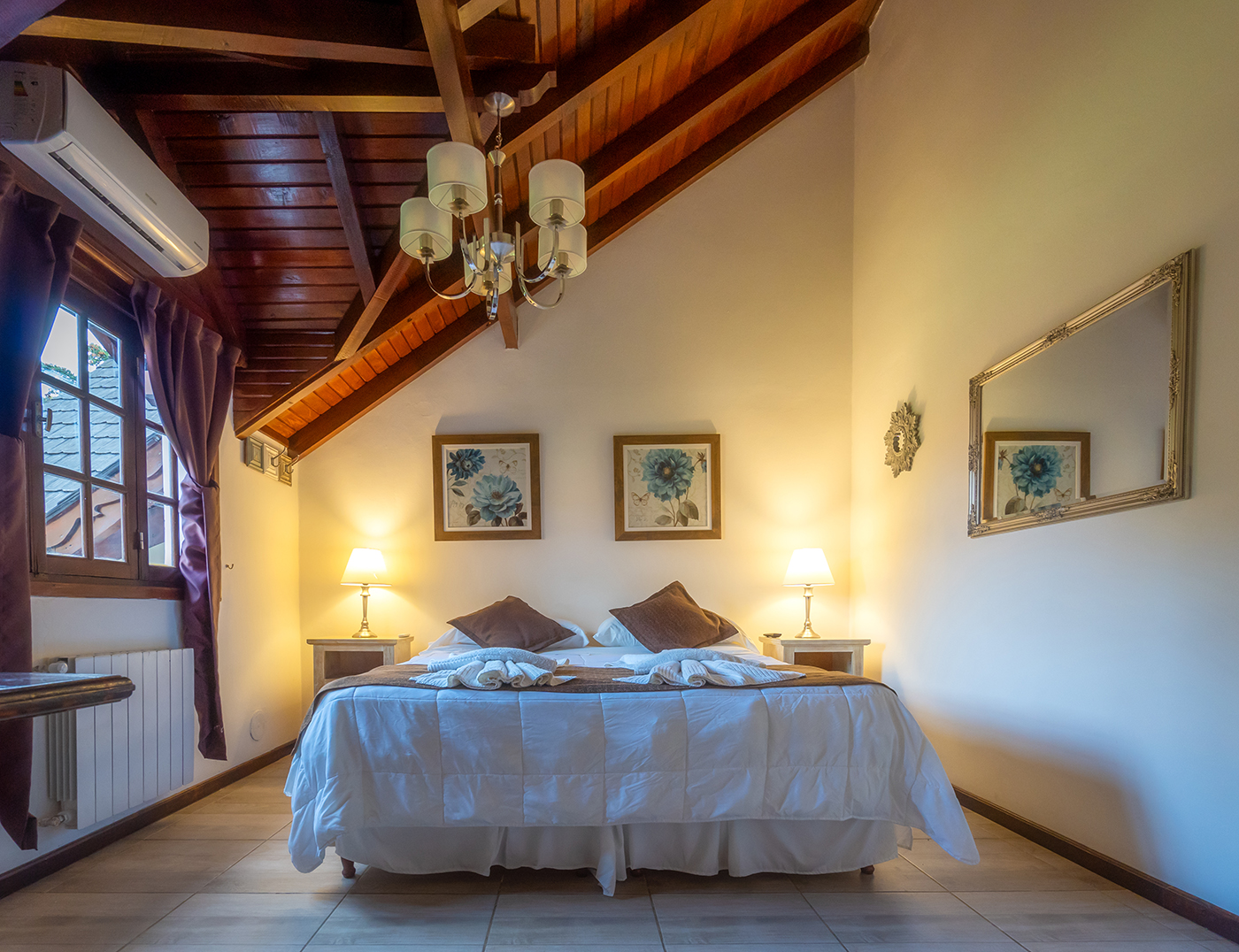 Double or Twin One Bed