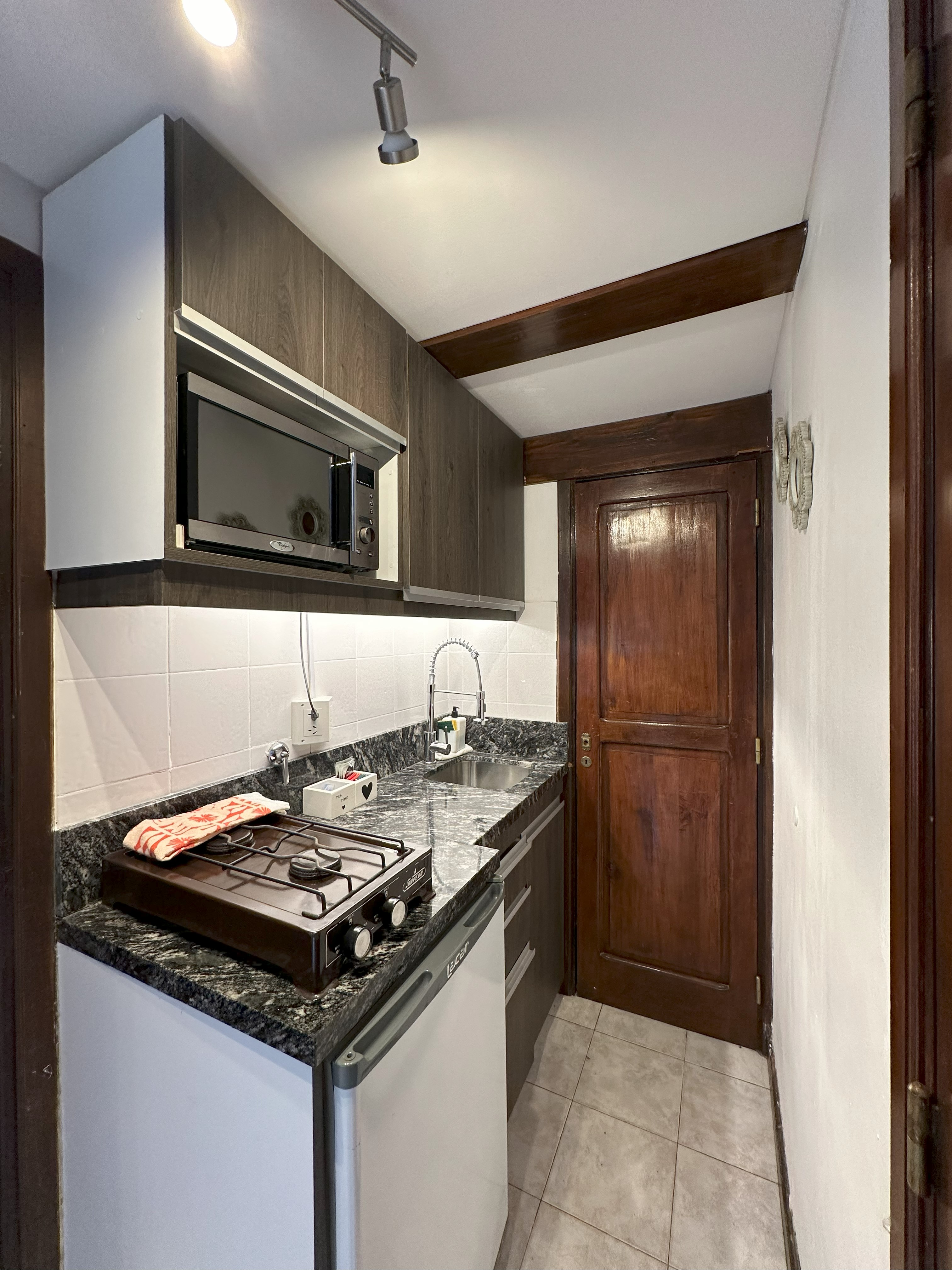 Apartment One Bedroom One Bathroom