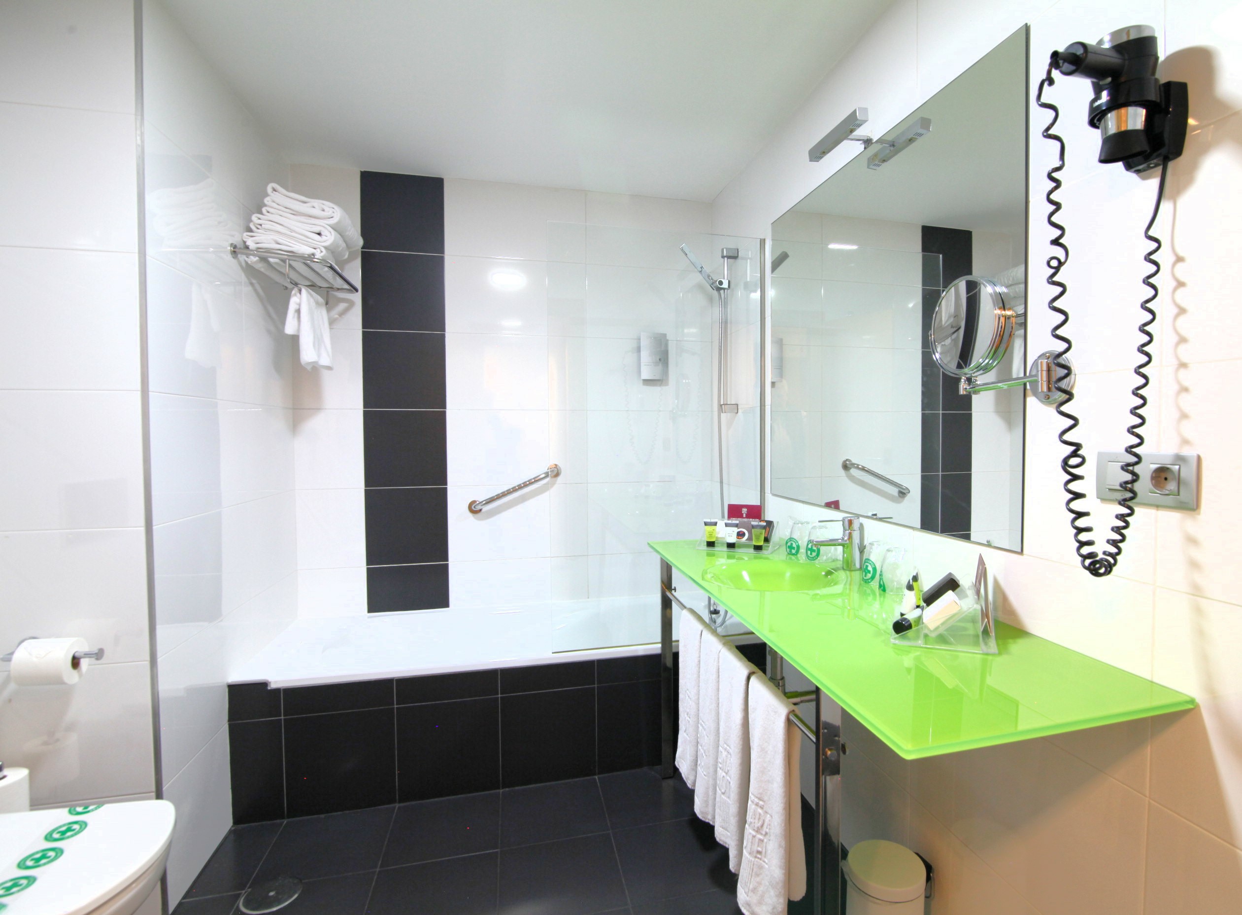 Double or Twin Standard