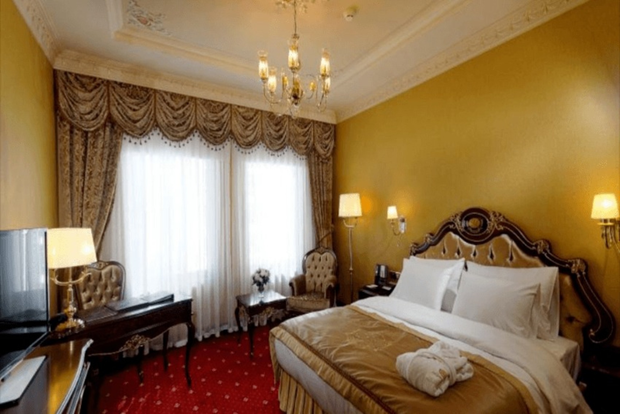 Room Two Double Beds