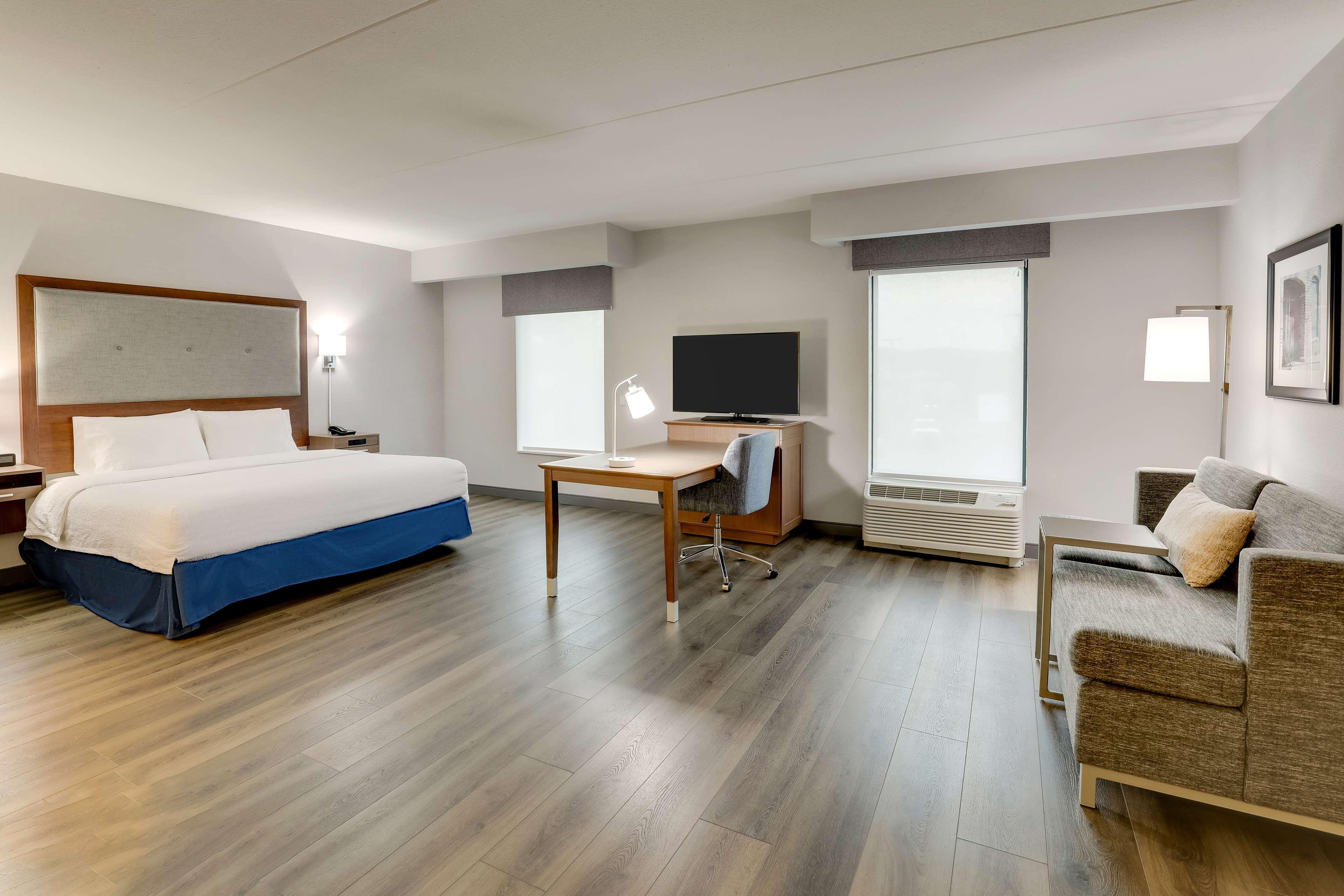 Studio King Bed Non Smoking