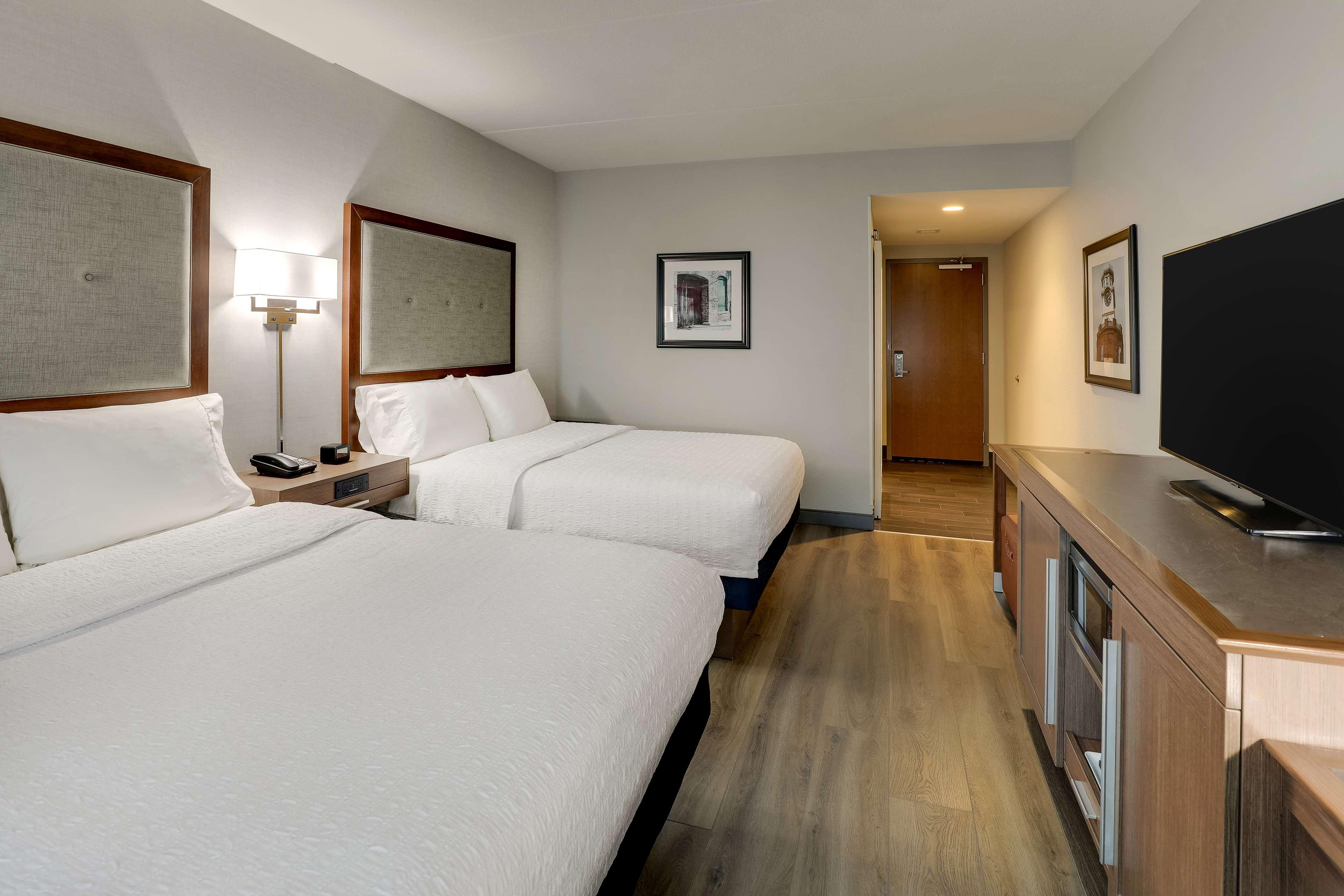 Double Two Queen Beds Non Smoking