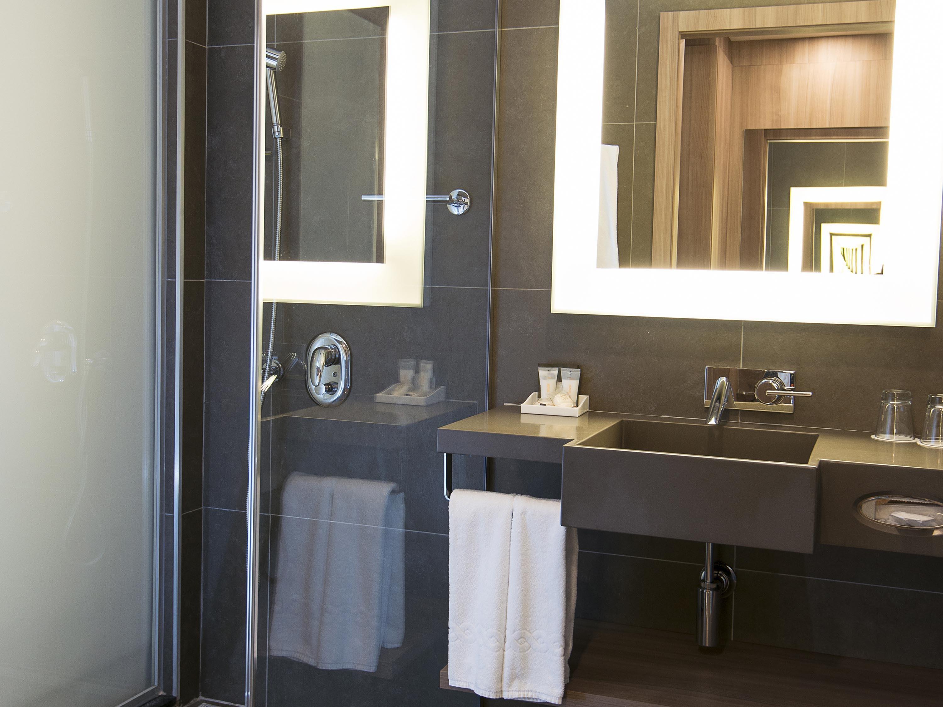 Double Superior Ocean View