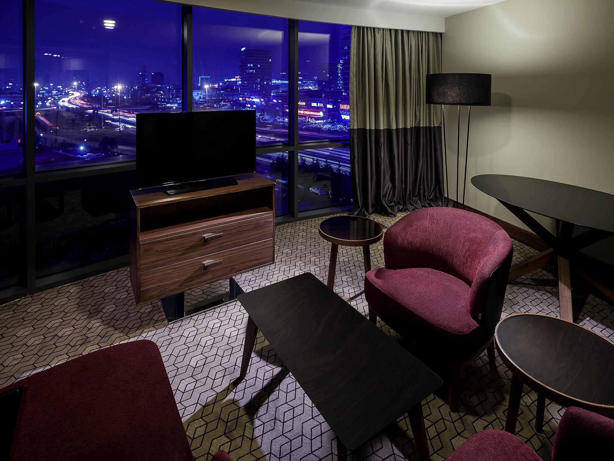 Suite Executive City View