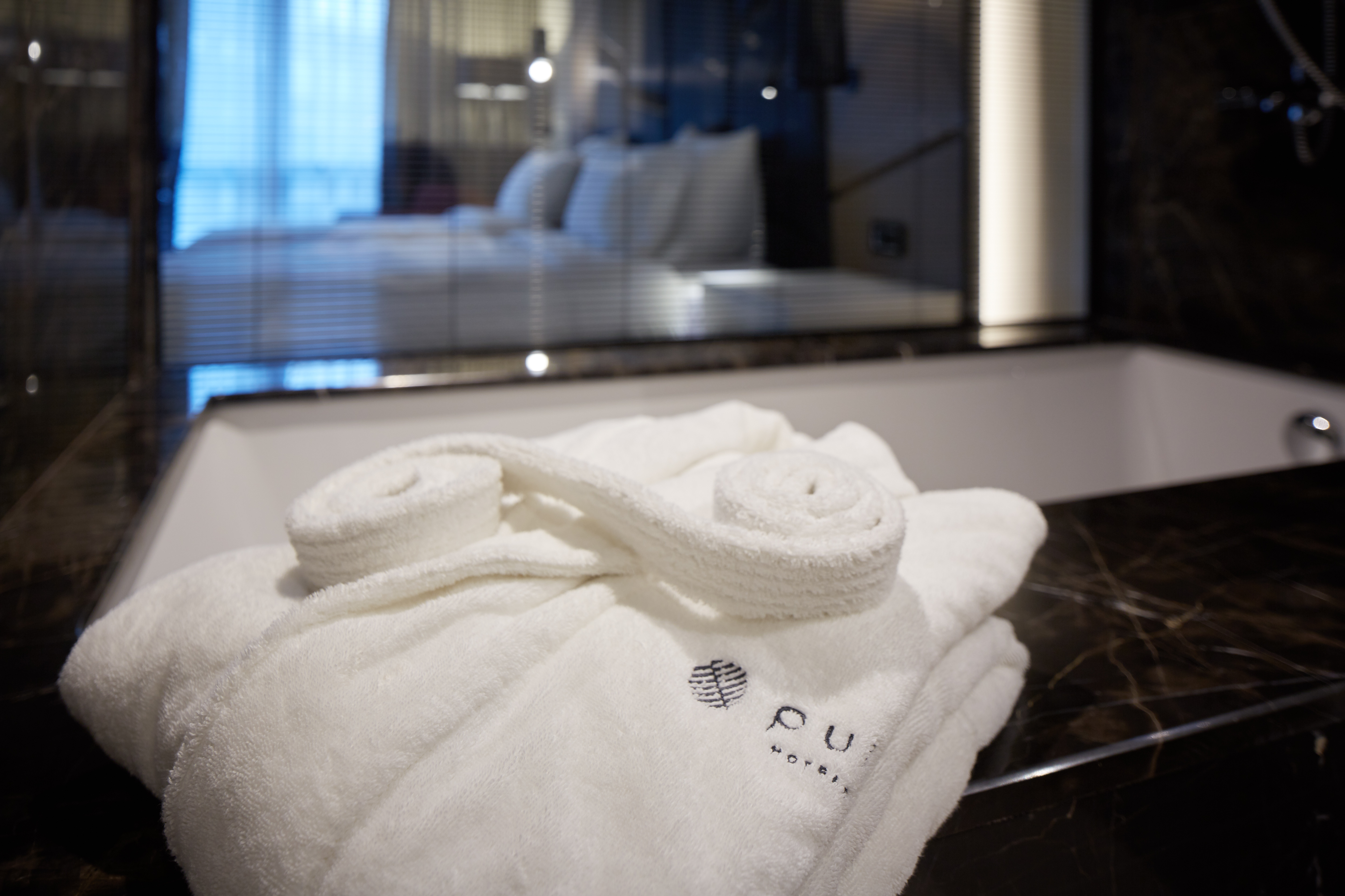 Double Executive King Bed