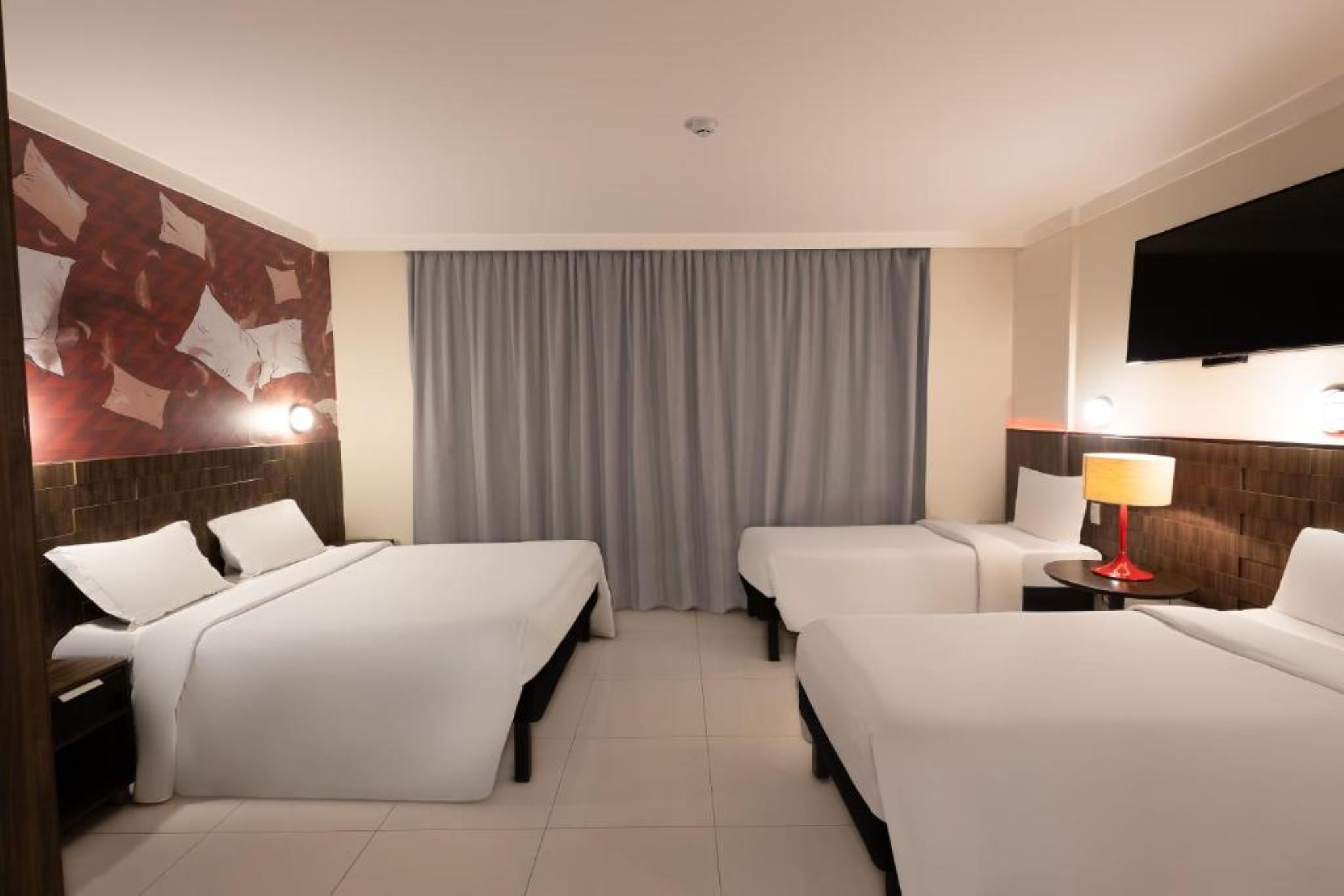 Family Room Superior