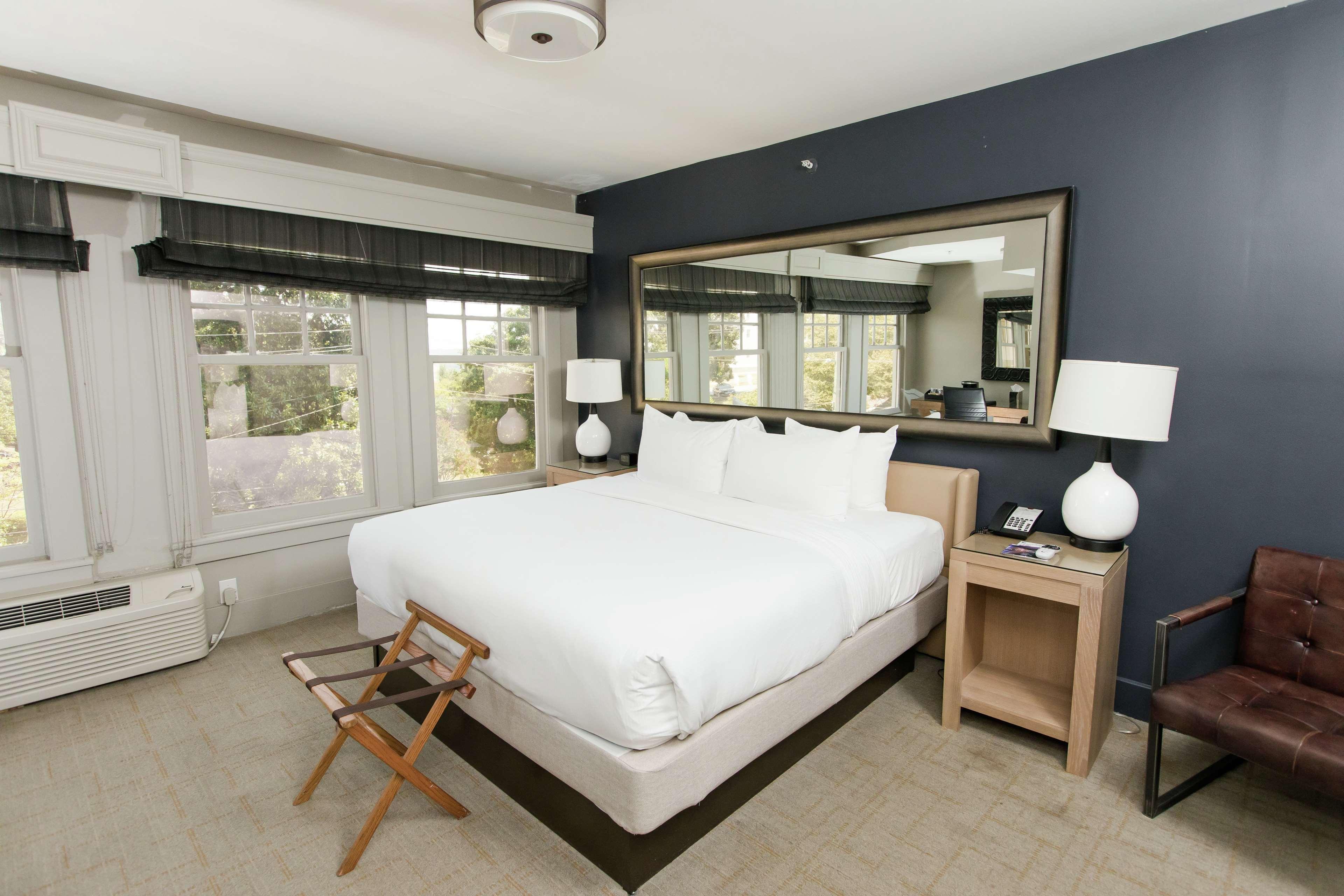 Double Superior King Bed