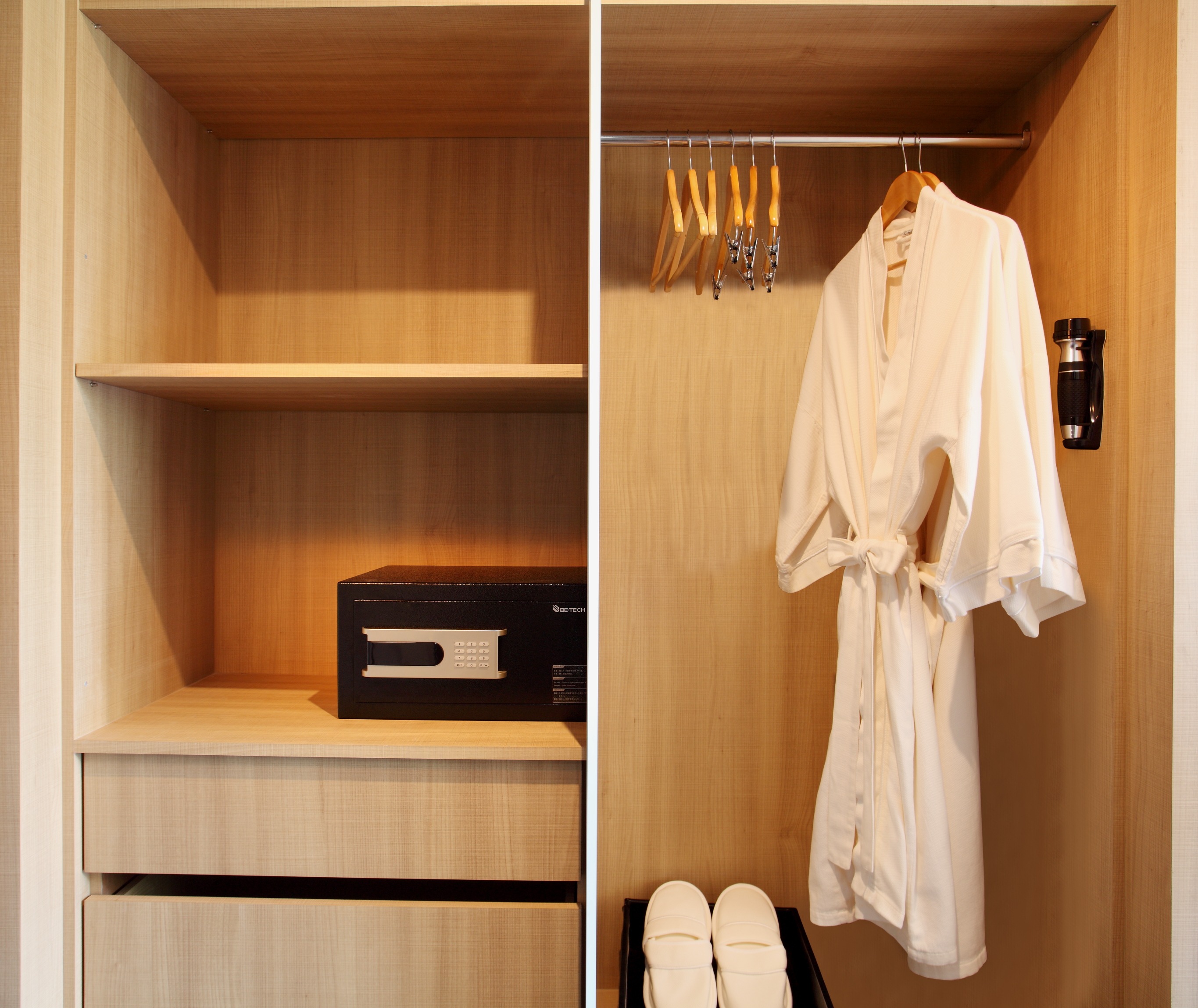 Double Superior Queen Bed