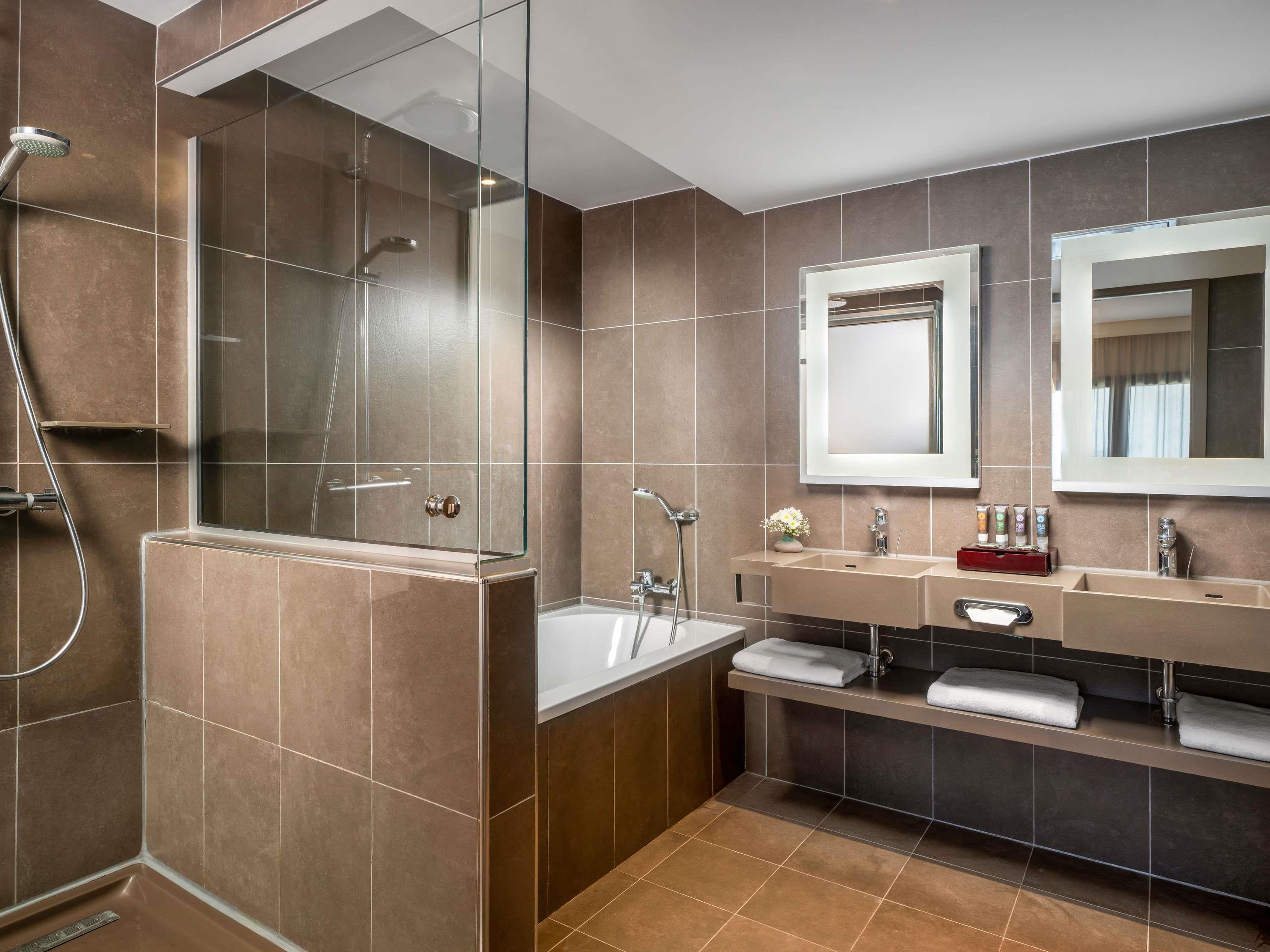 Suite Executive King Bed