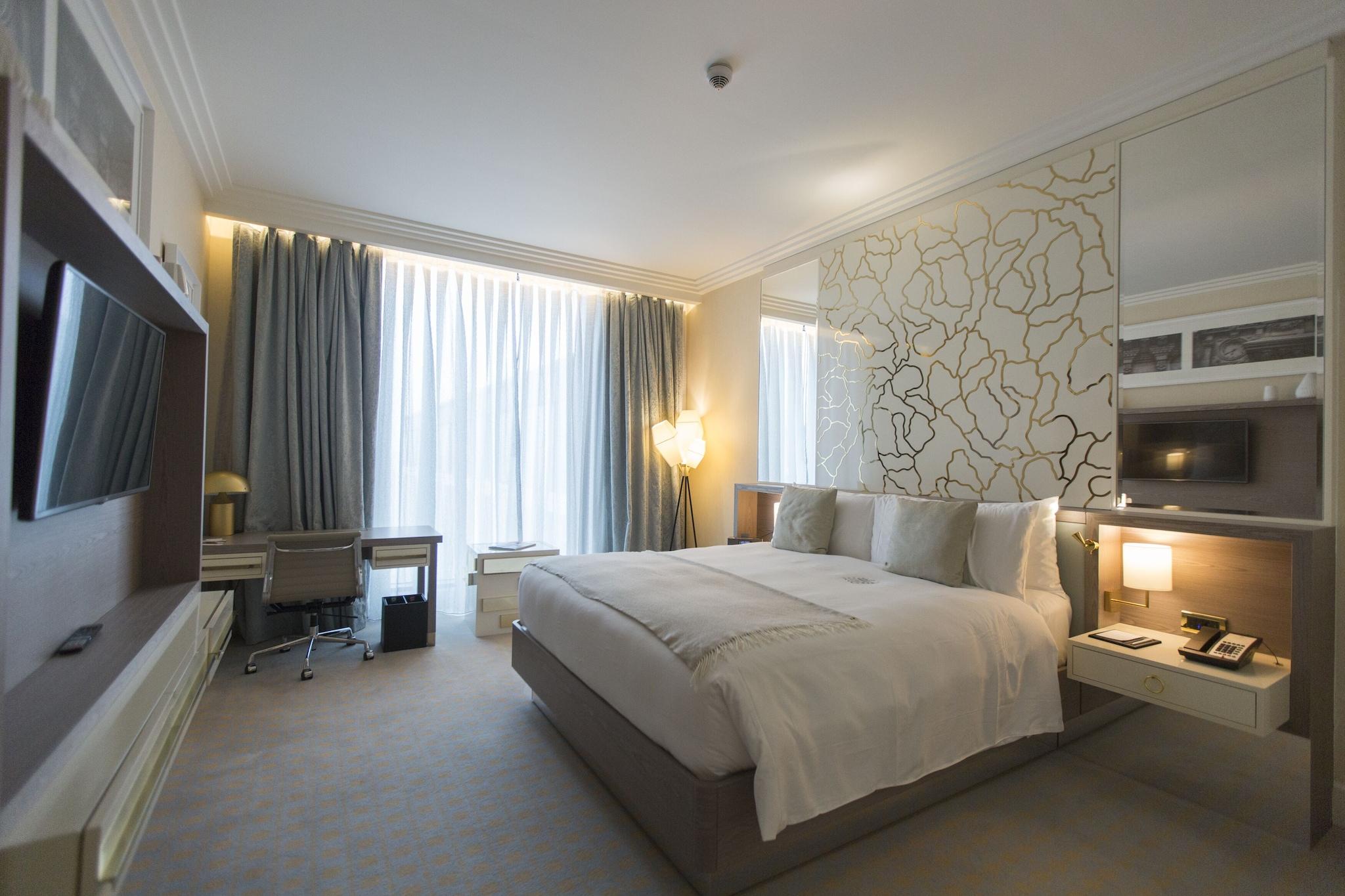 Double King Size Bed