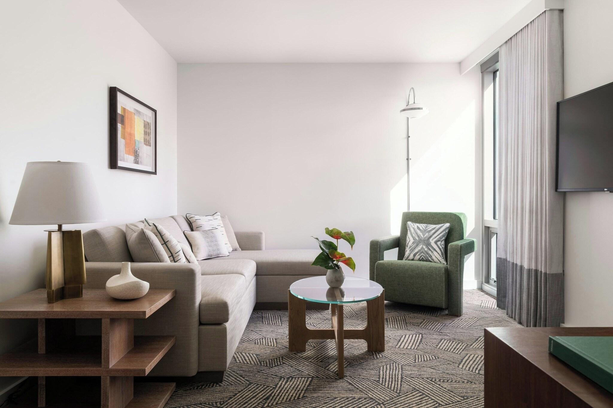 Suite Four Bedrooms