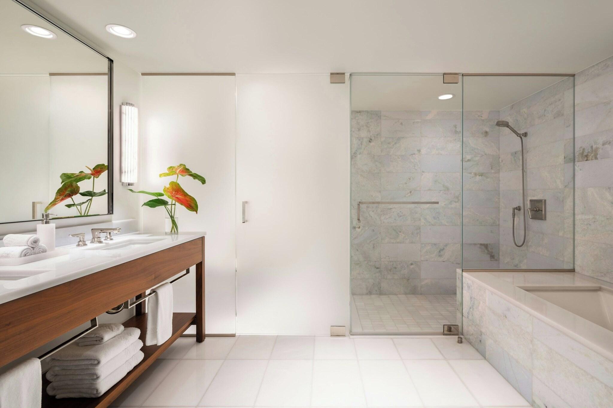 Suite Four Bedrooms