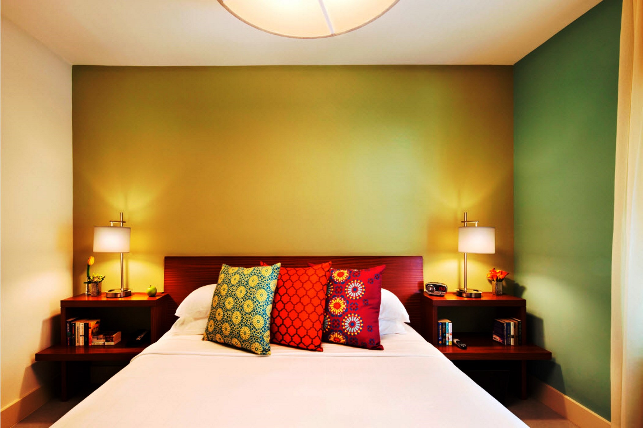 Double Queen Size Bed