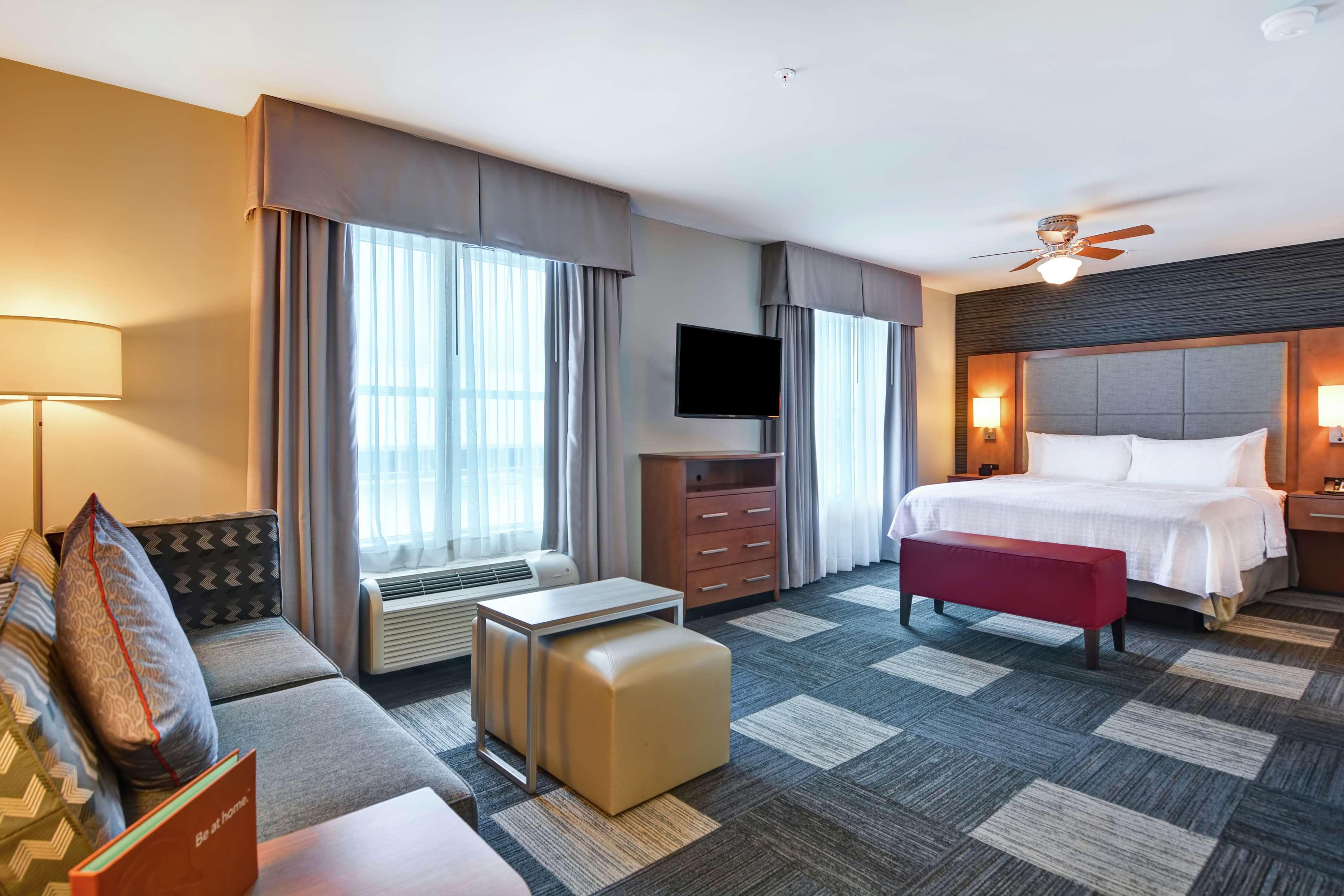 Studio King Size Bed