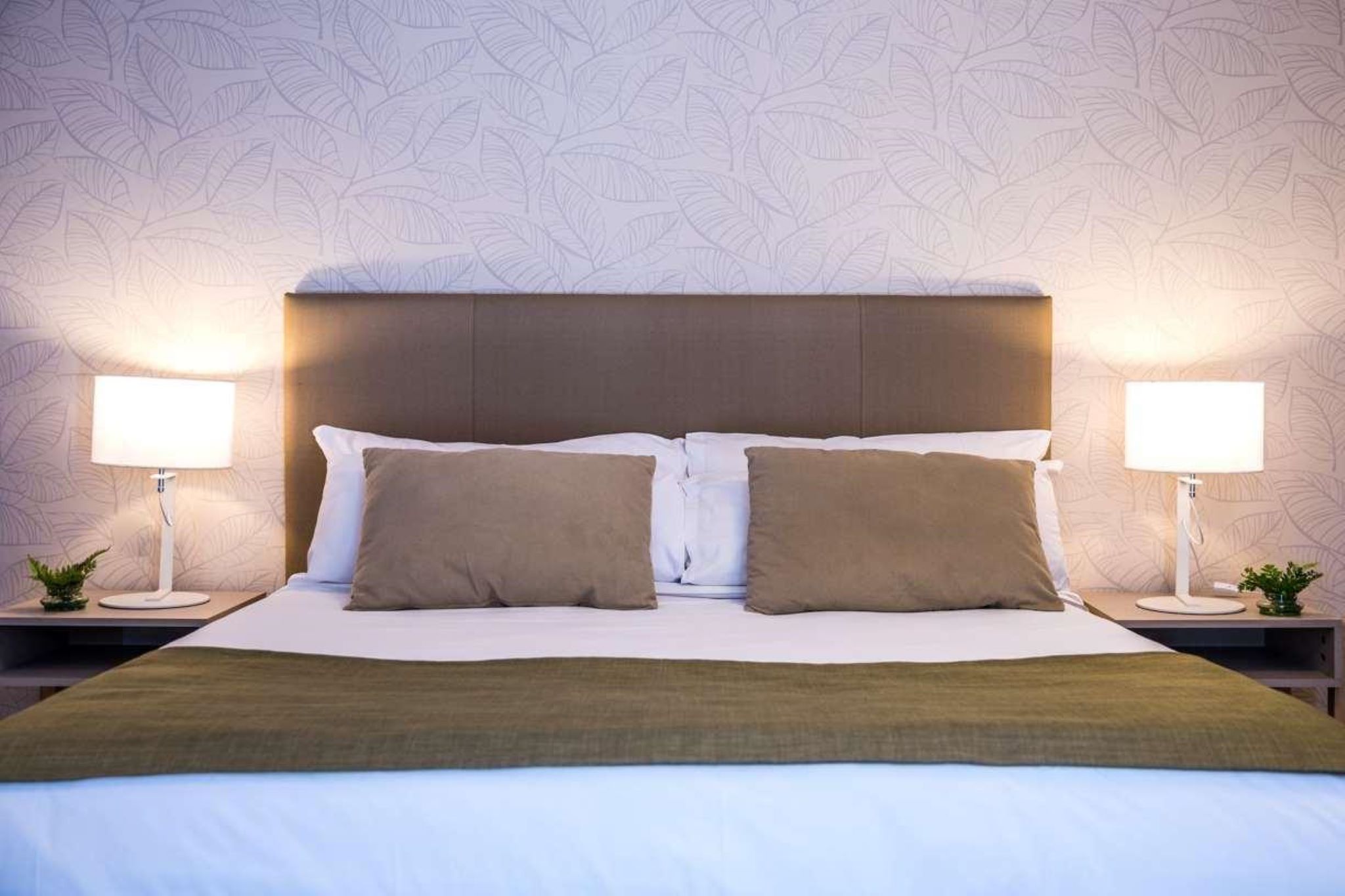 Double Queen Size Bed