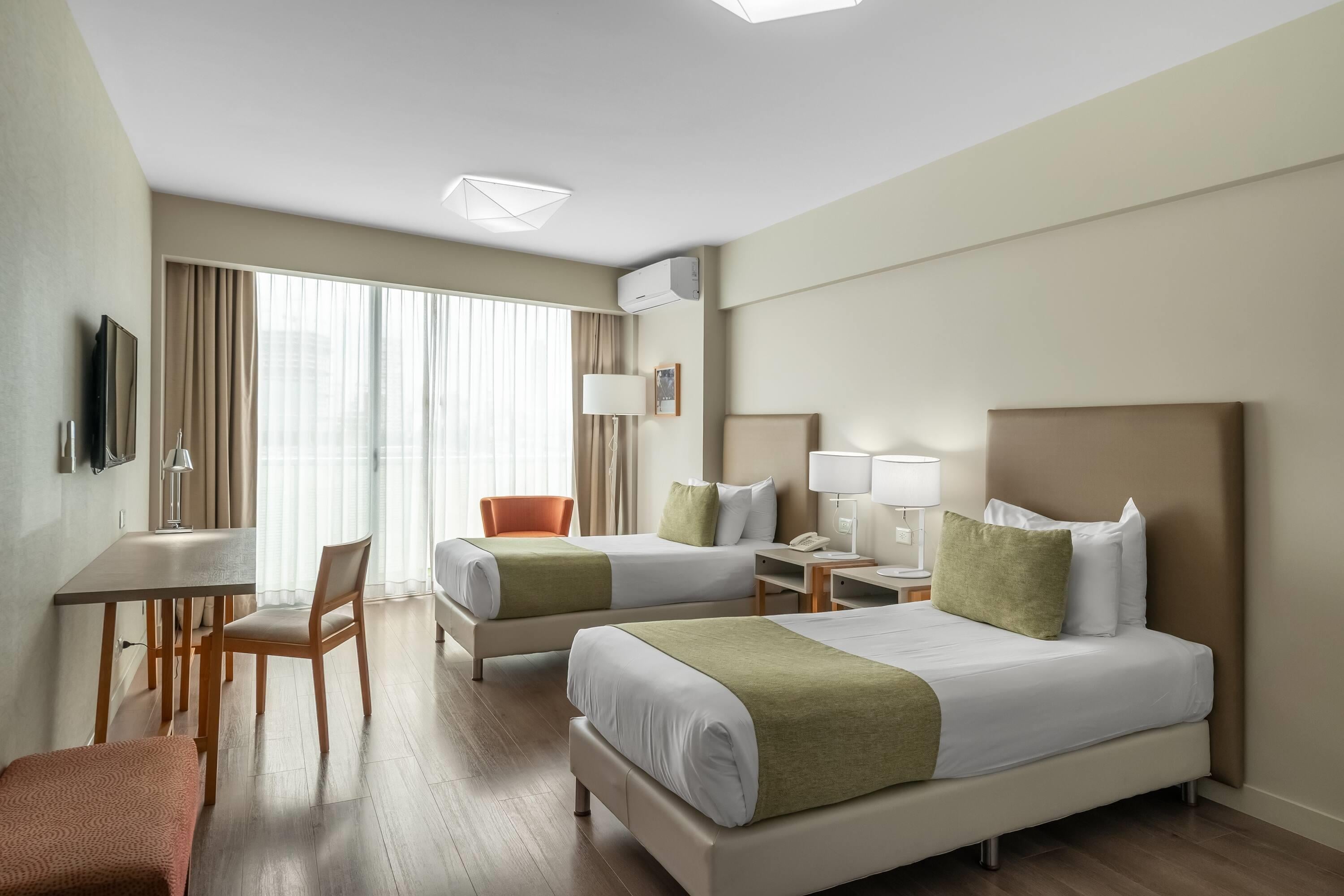 Twin Two Beds