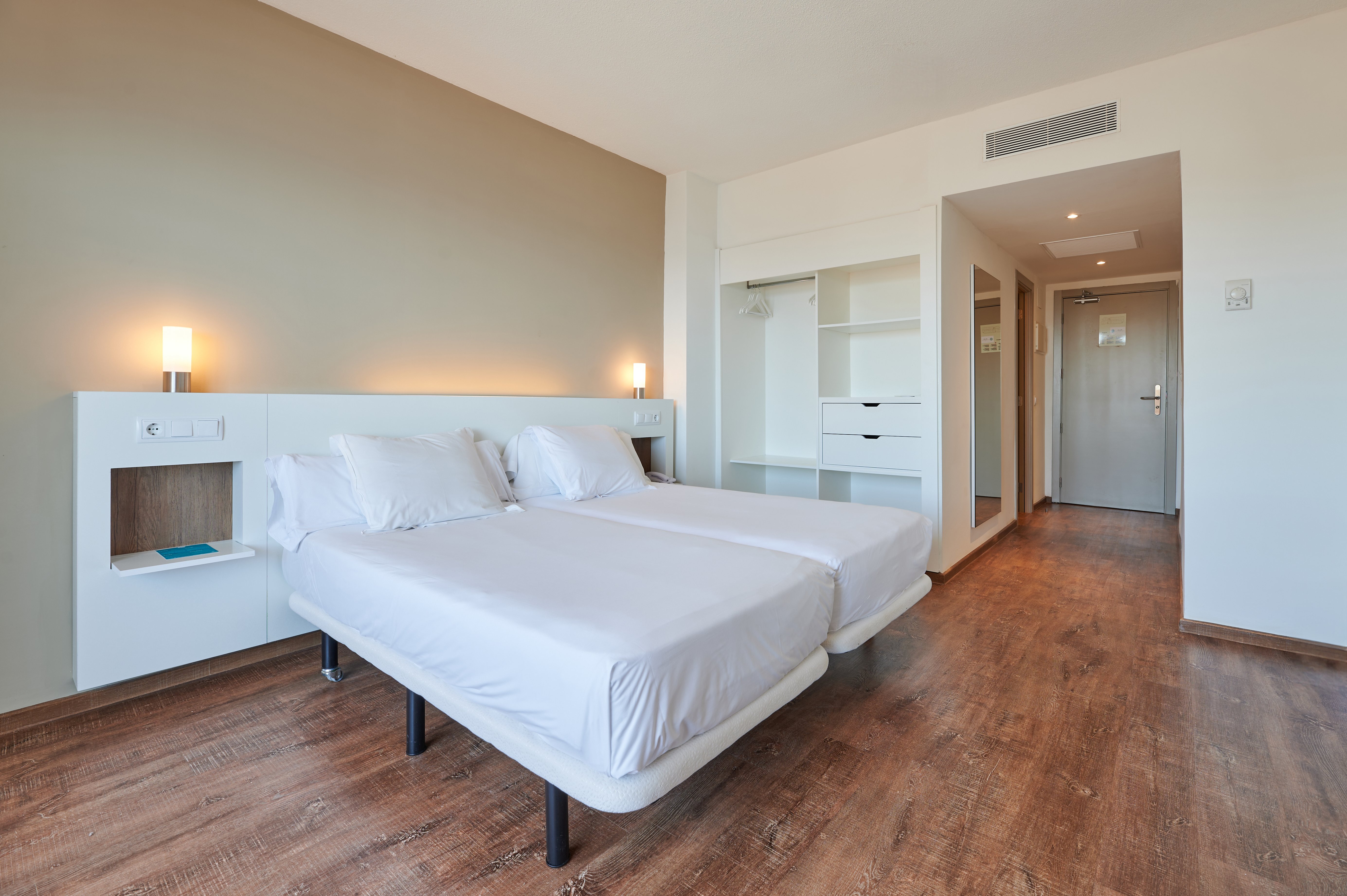 Double or Twin Sea View