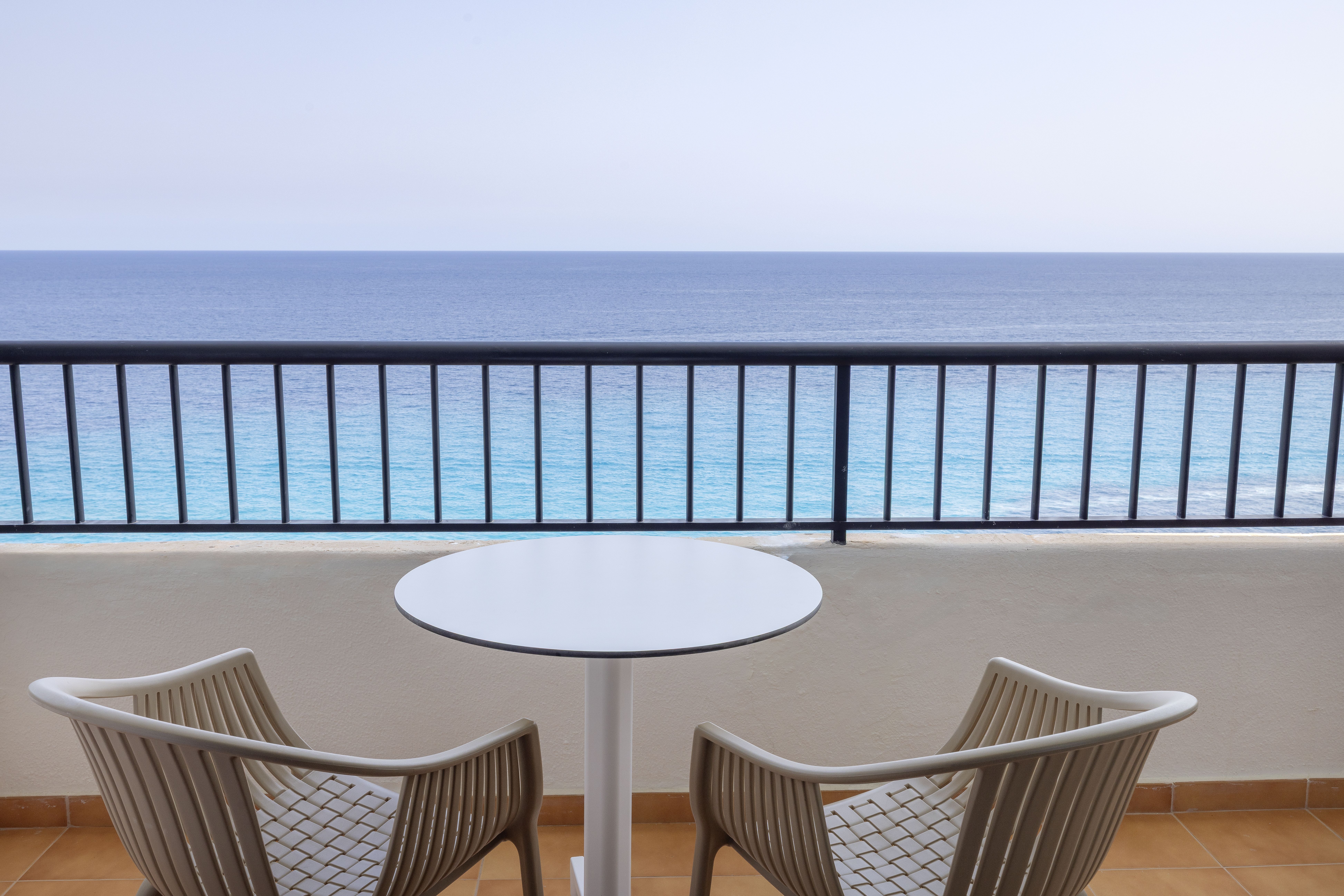 Double Single Superior Sea Front