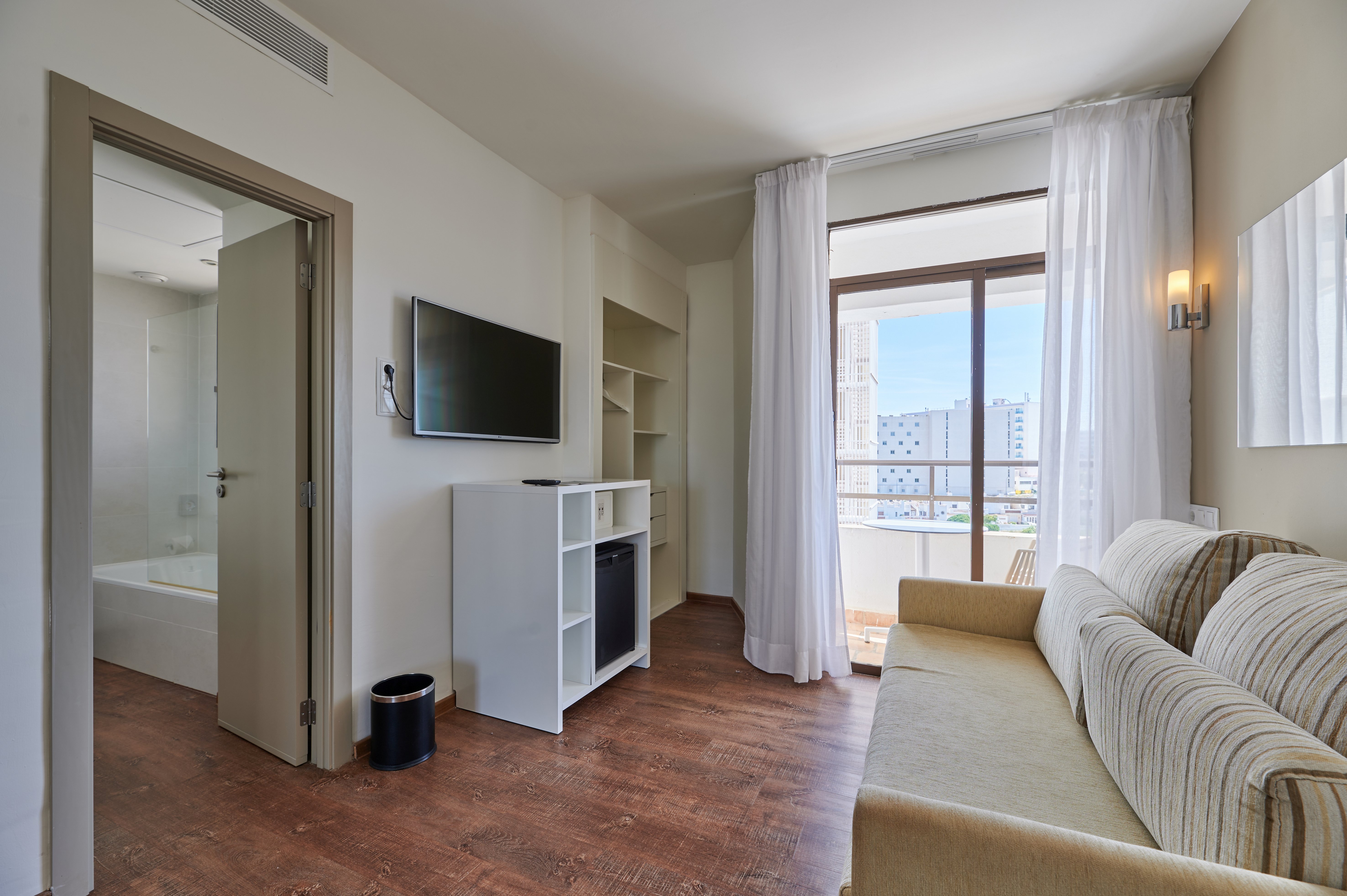 Family Room Standard