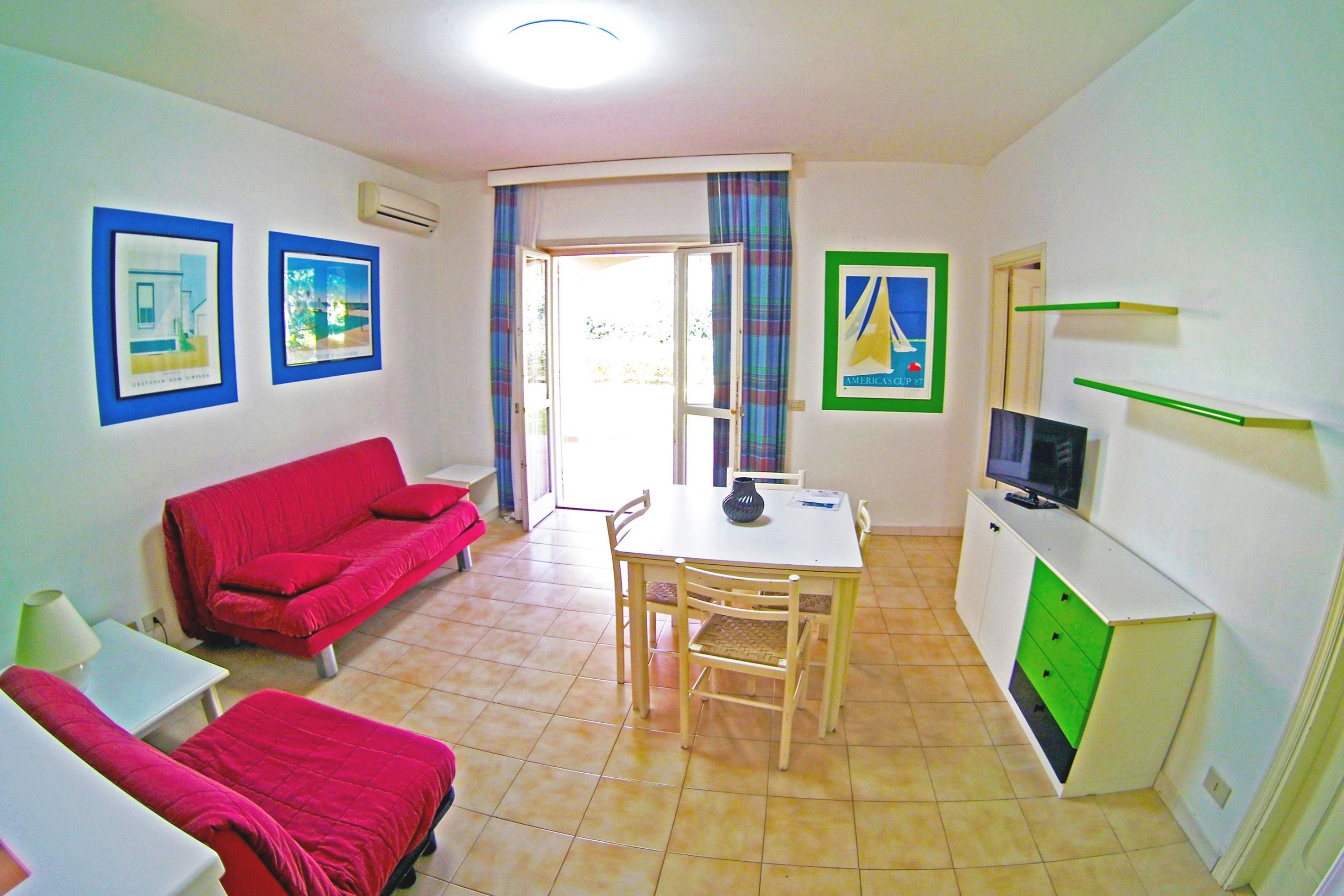 Apartment Capacity 4