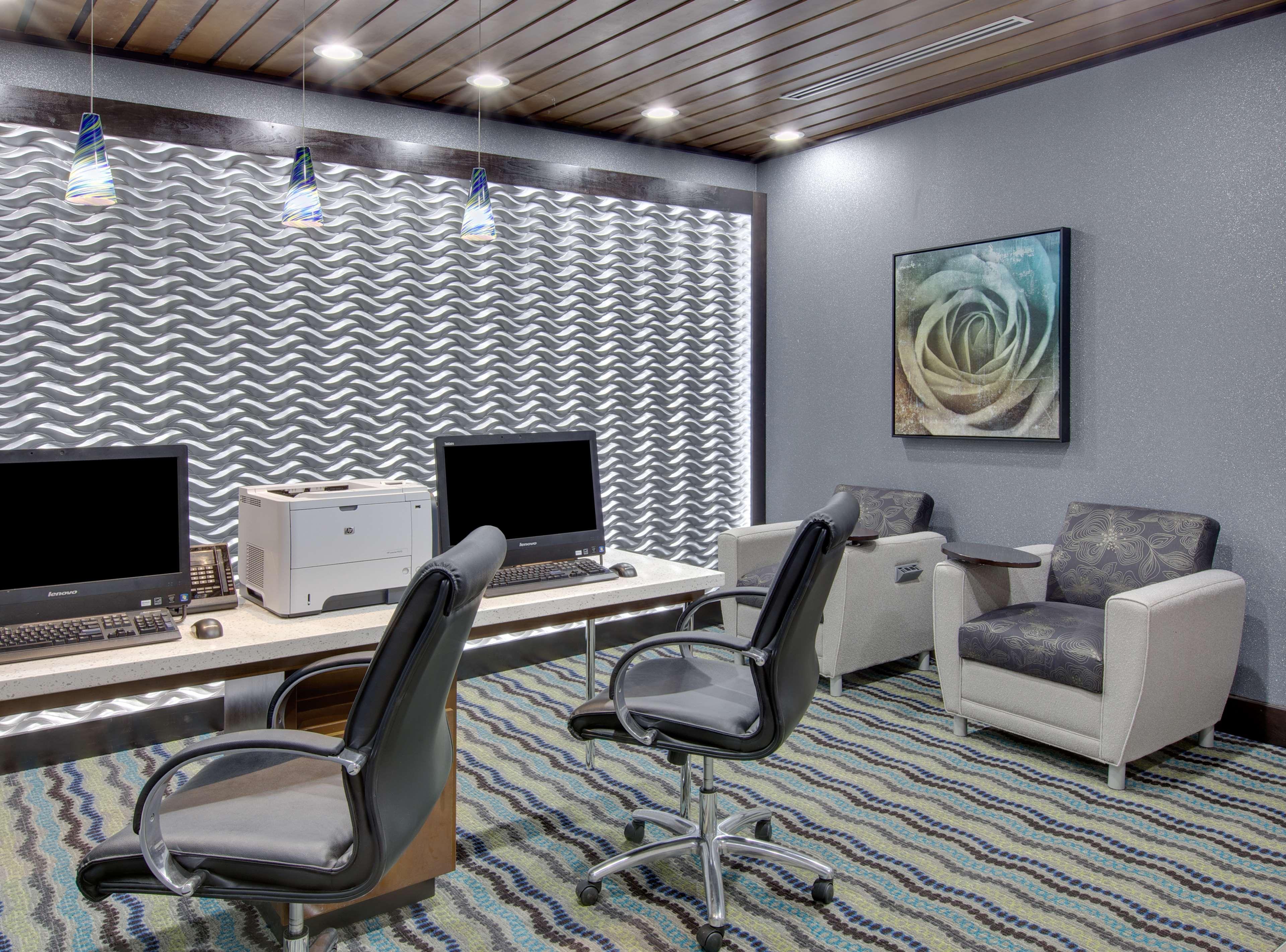 Studio King Bed Non Smoking