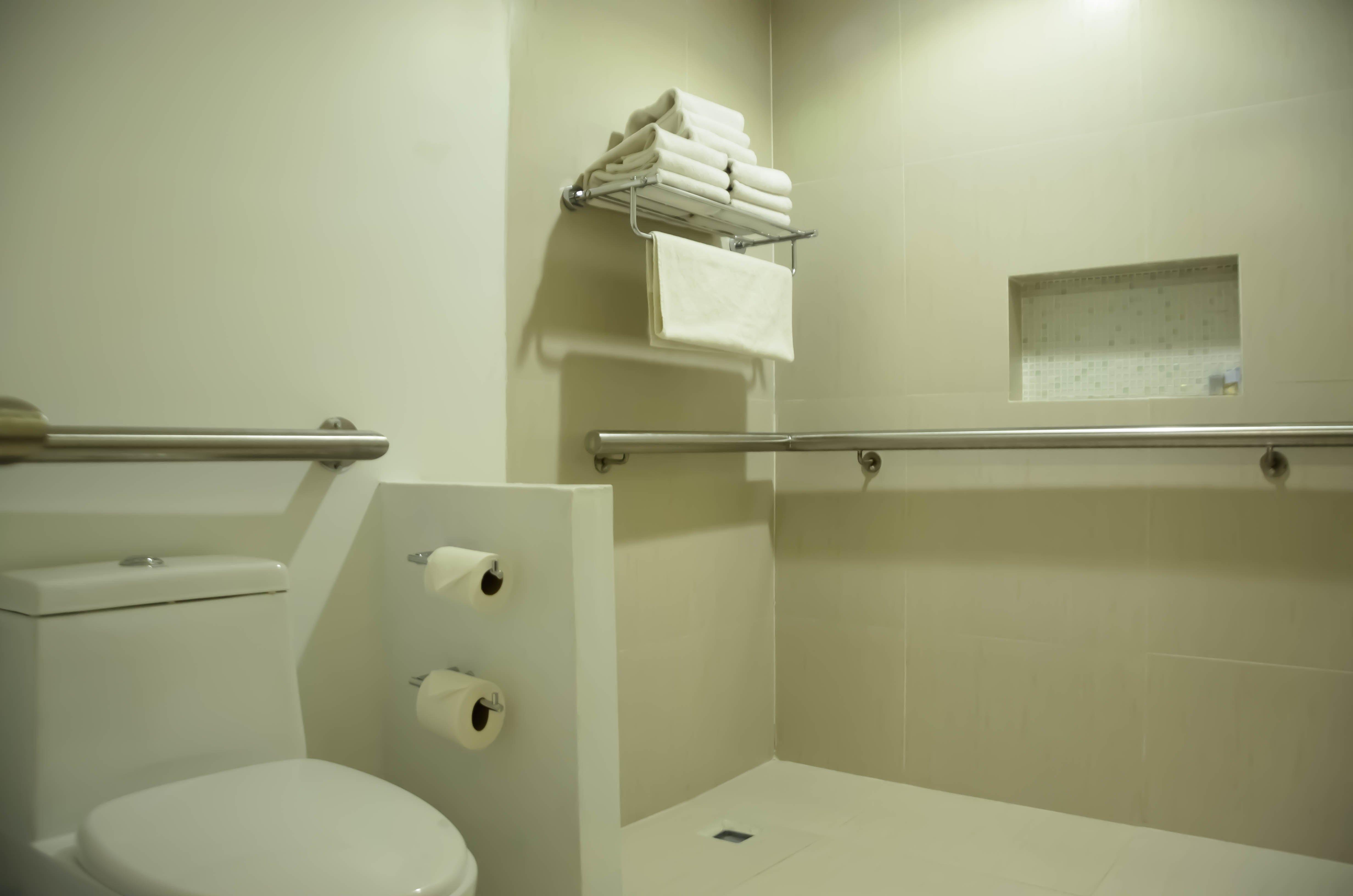 Double Accessible-two Queen Beds