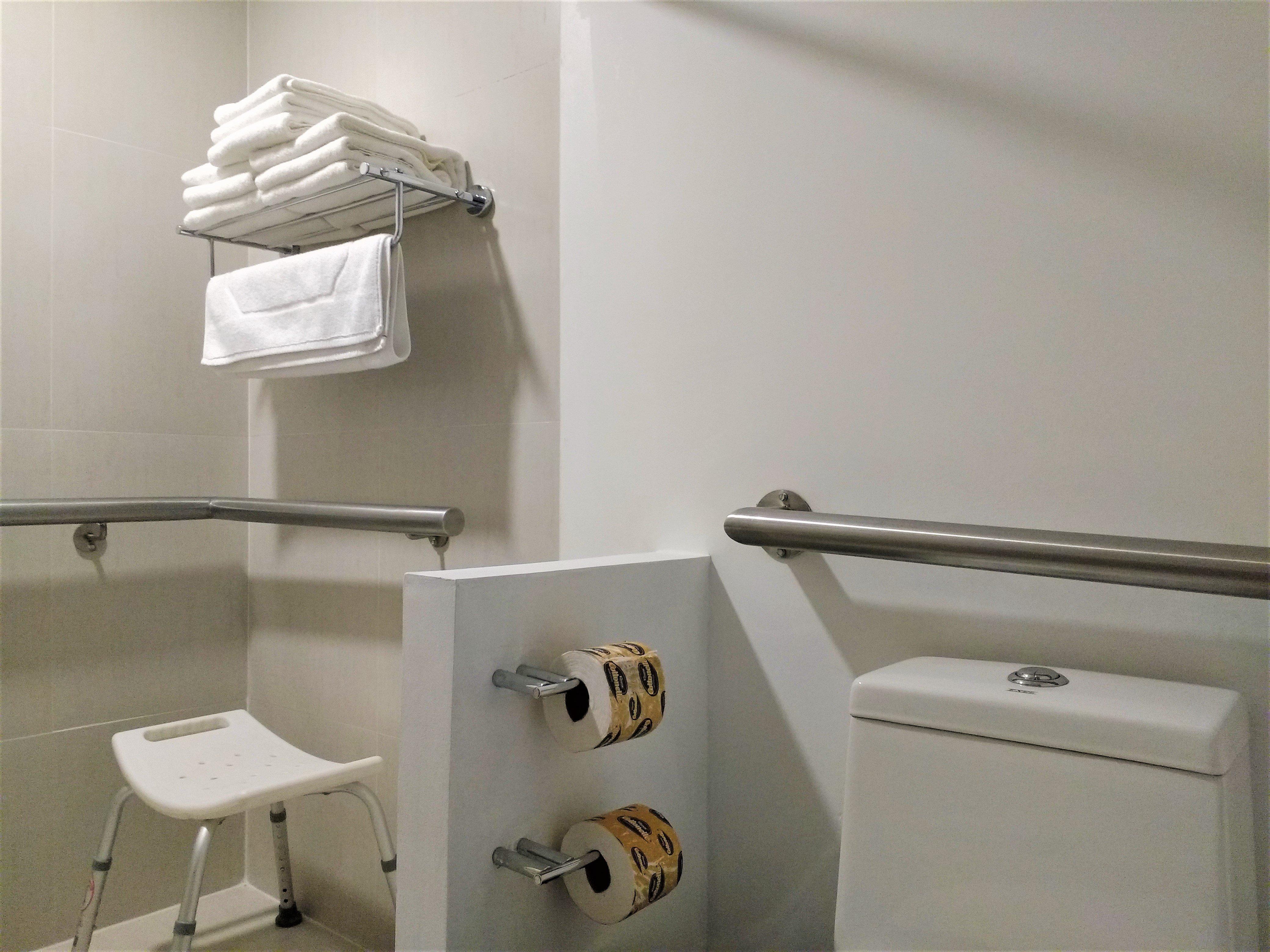 Double Accessible King Size Bed